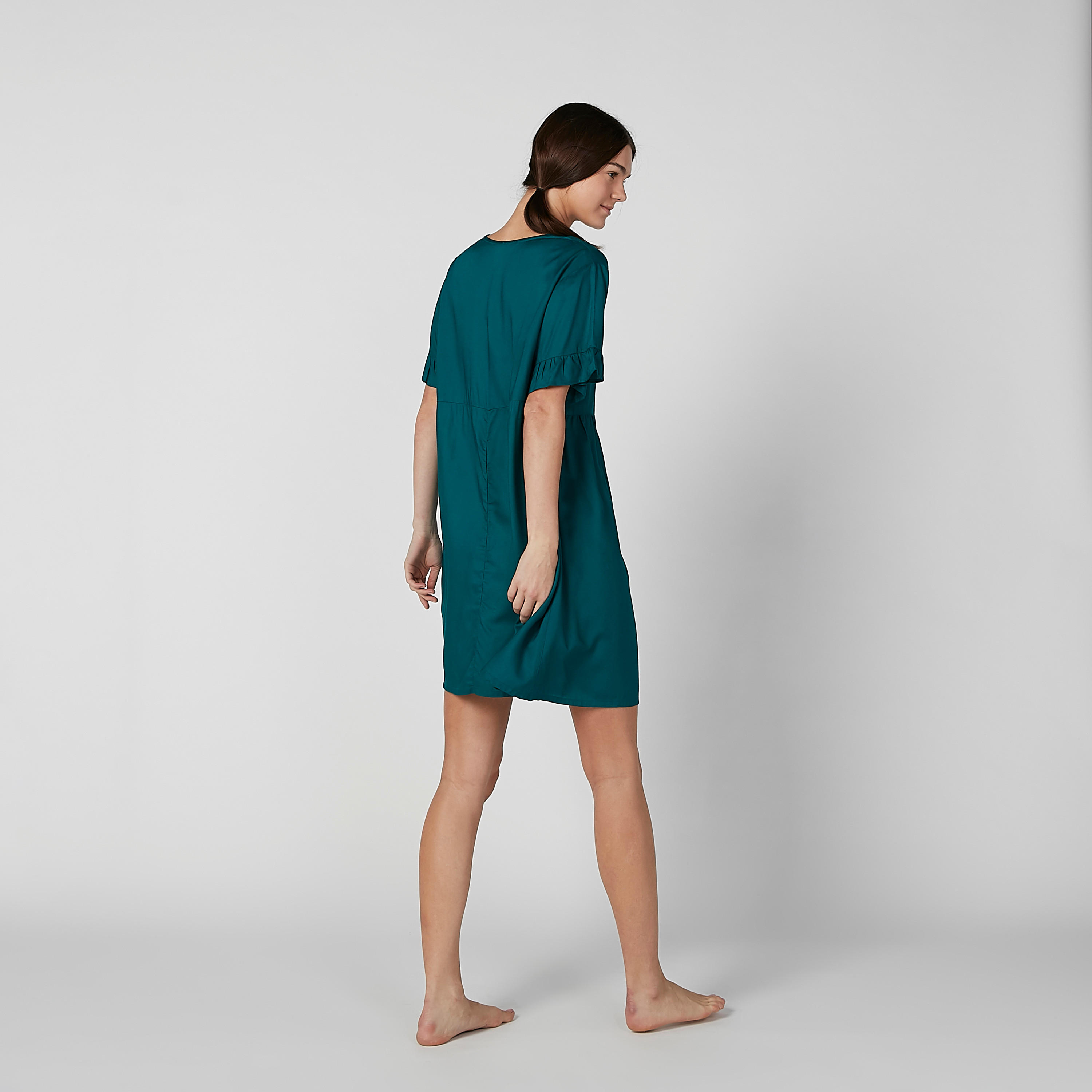 قميص نوم متنوع بياقة مستديرة وأكمام كشكش - طقم من قطعتين-women-clothing-nightwear-nighties-image-4