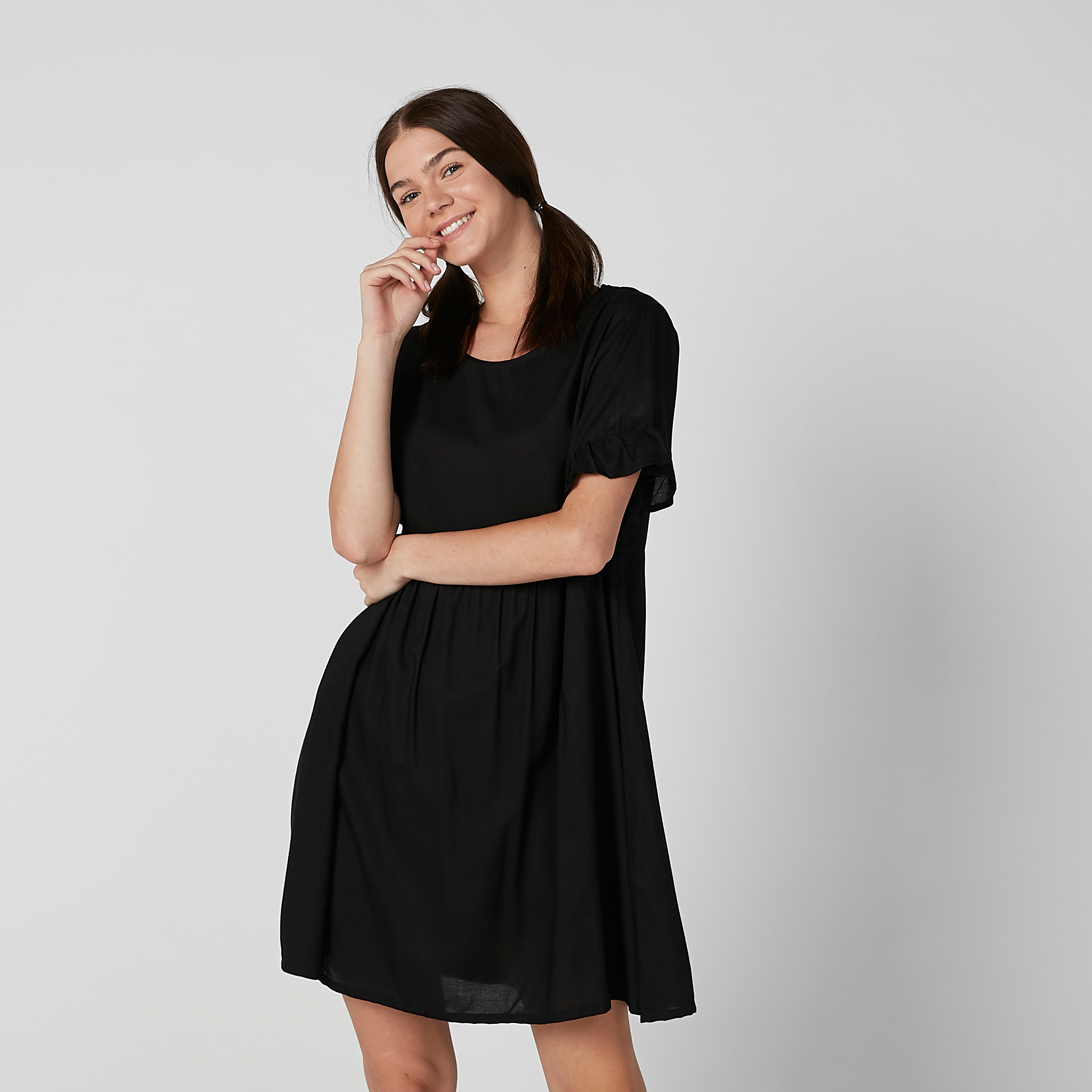 قميص نوم متنوع بياقة مستديرة وأكمام كشكش - طقم من قطعتين-women-clothing-nightwear-nighties-image-3