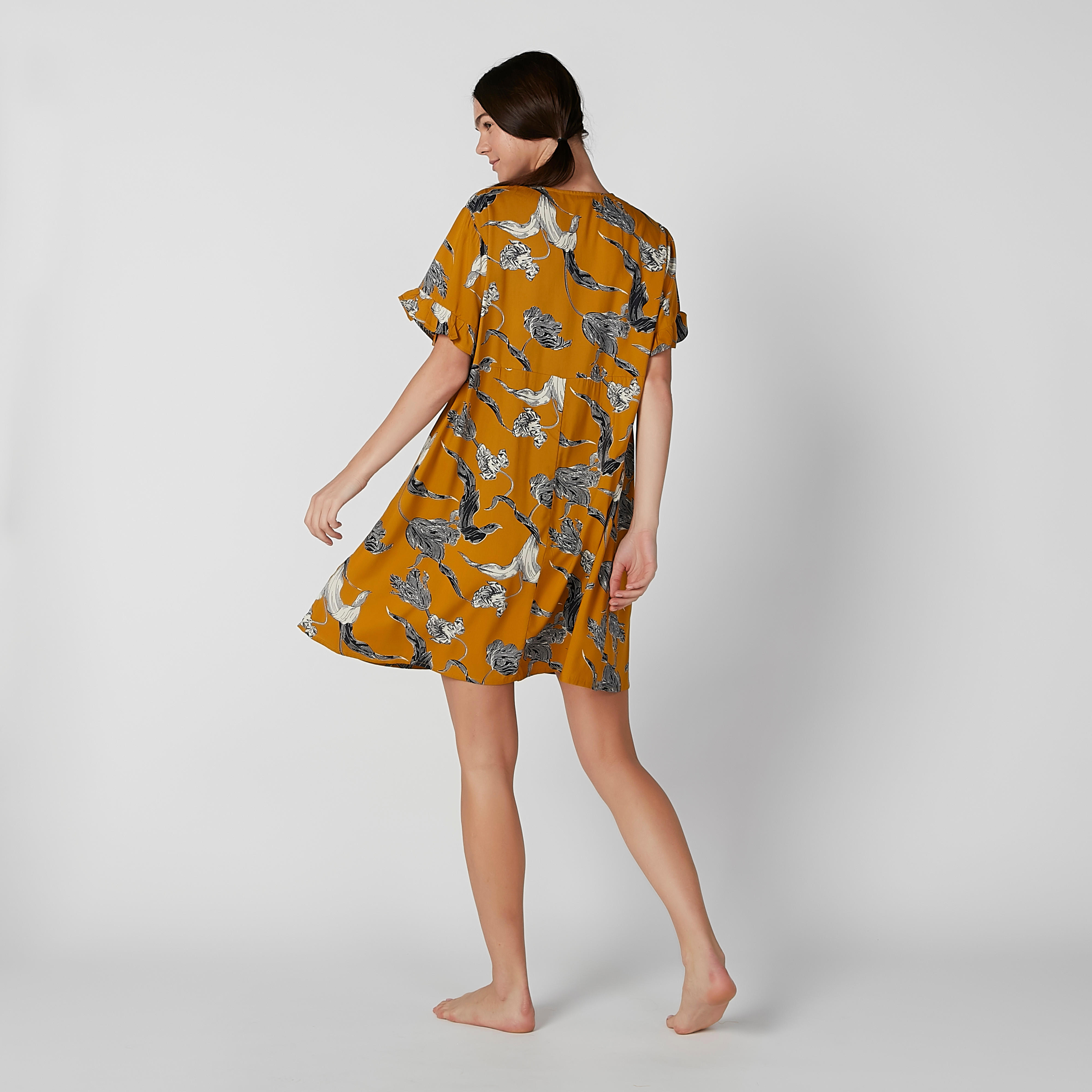 قميص نوم متنوع بياقة مستديرة وأكمام كشكش - طقم من قطعتين-women-clothing-nightwear-nighties-image-4