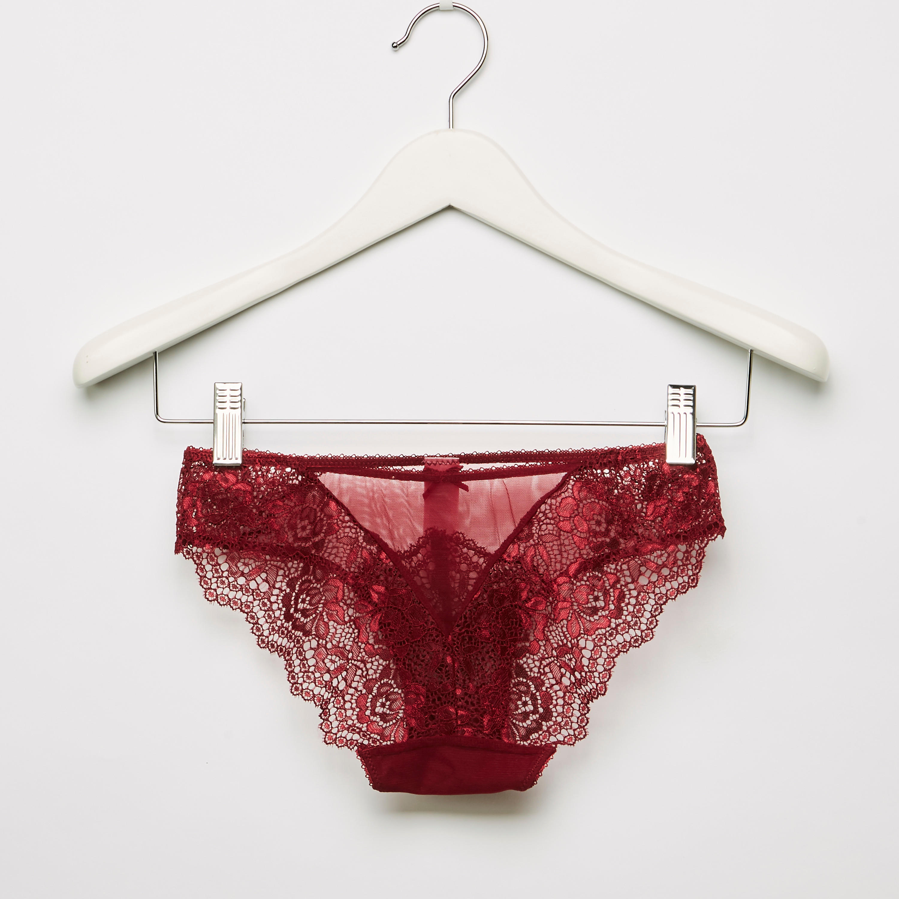 طقم سراويل داخلية وصدريّة بتفاصيل دانتيل-women-clothing-lingerie-lingeriesets-image-5