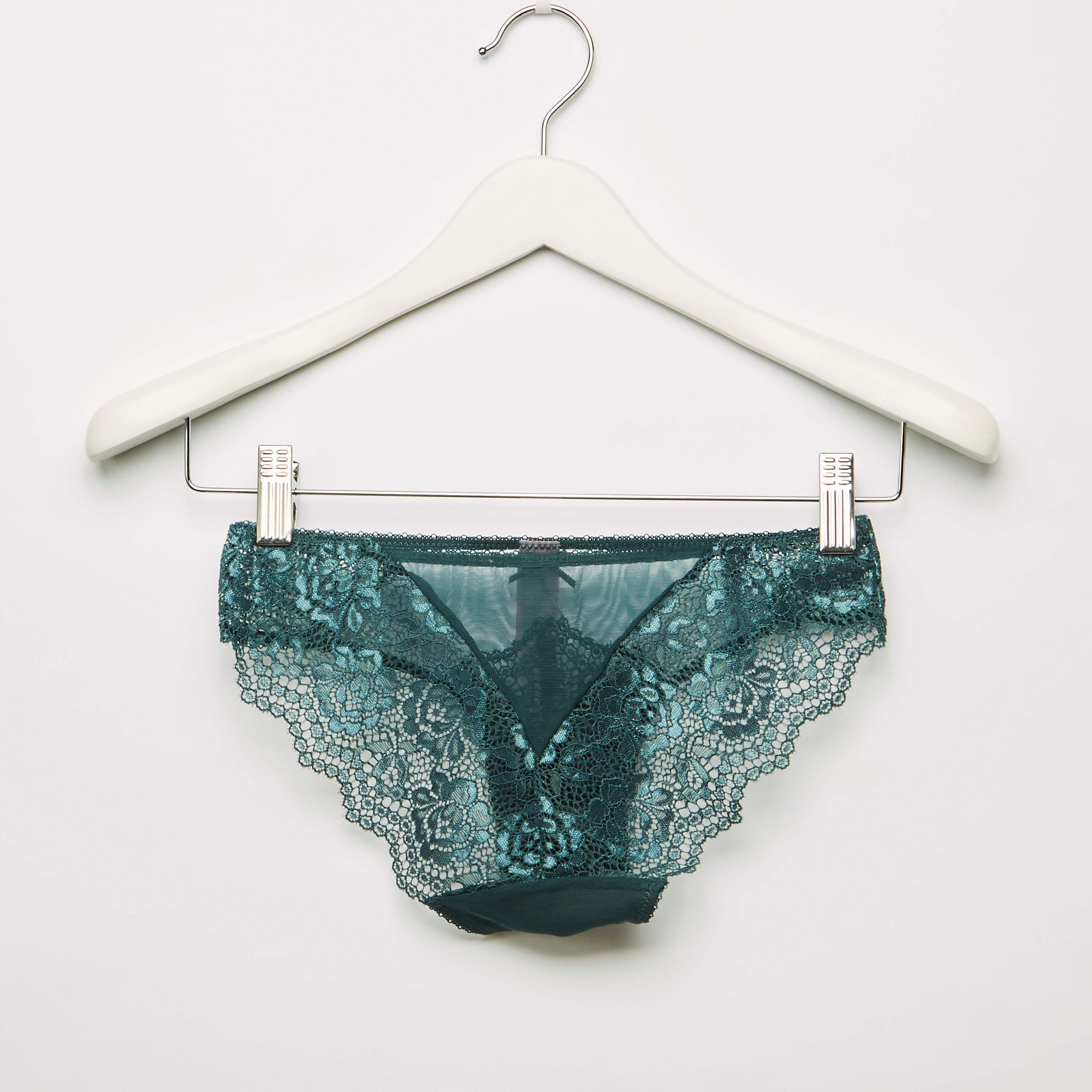 طقم سراويل داخلية وصدريّة بتفاصيل دانتيل-women-clothing-lingerie-lingeriesets-image-15