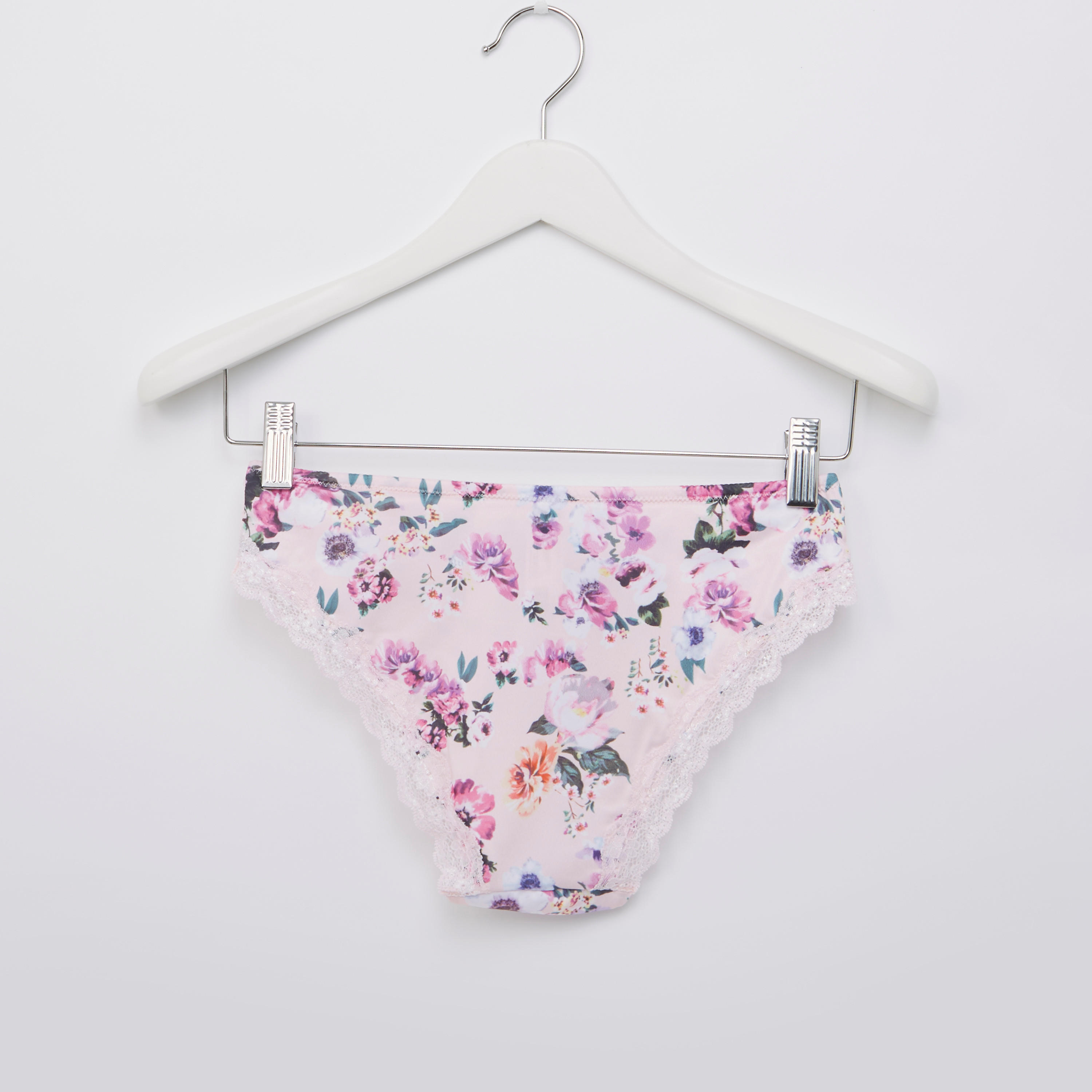 سراويل بيكيني بتفاصيل دانتيل وطبعات-women-clothing-lingerie-panties-image-2