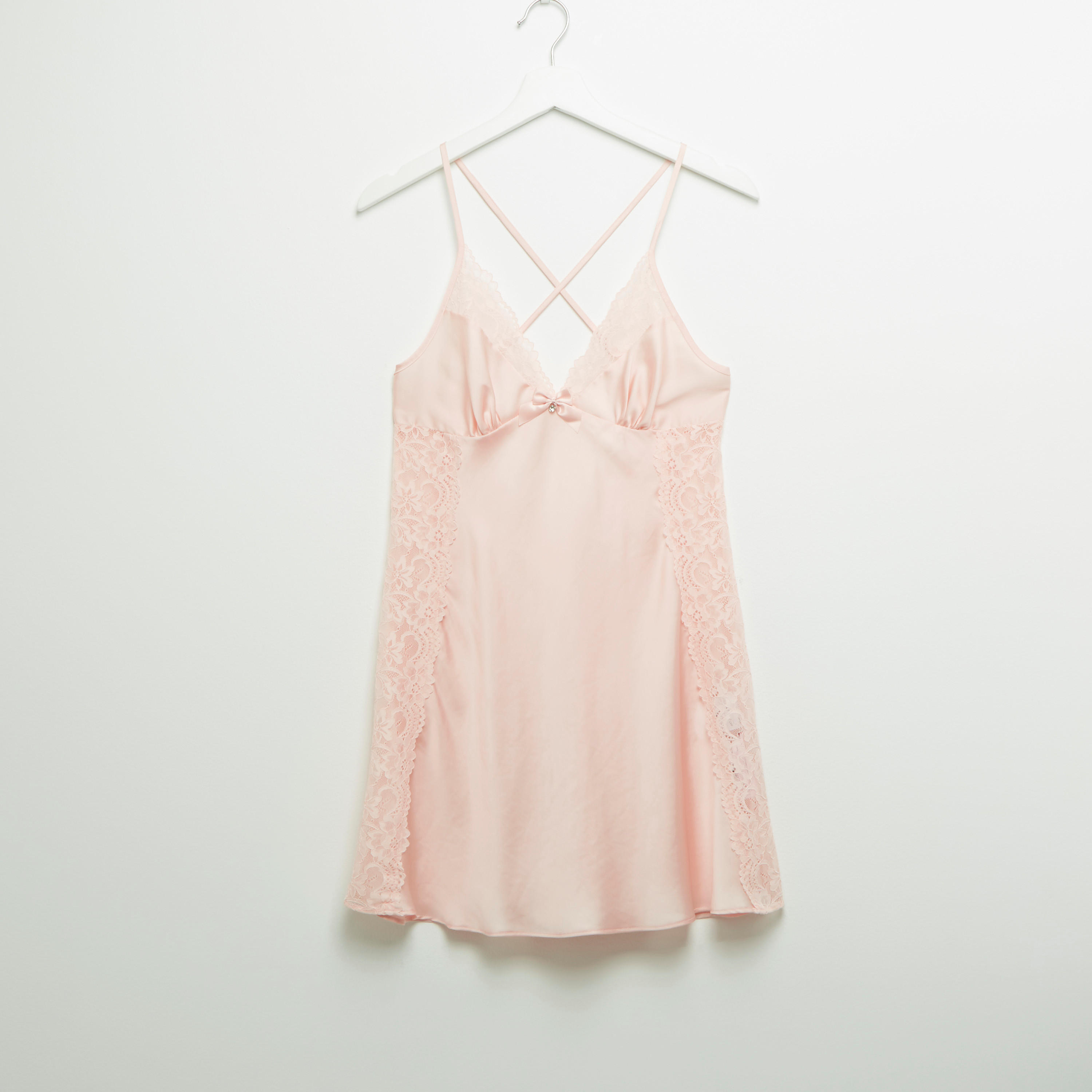 بيبي دول بتفاصيل دانتيل وفيونكة-women-clothing-nightwear-nighties-image-1