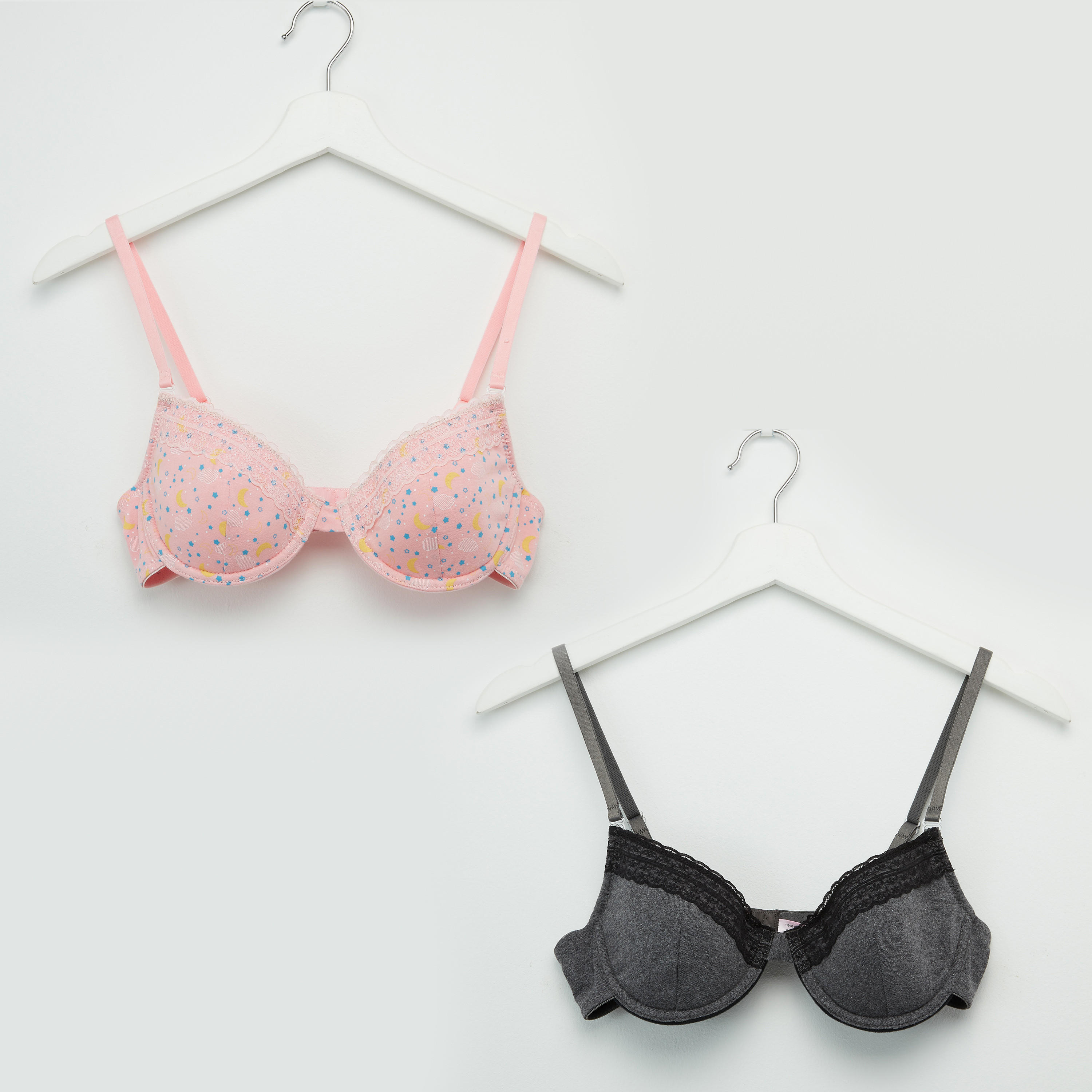 صدريّة تيشيرت مبطّنة بتفاصيل دانتيل ومشبك إغلاق - طقم من قطعتين-women-clothing-lingerie-bras-image-1