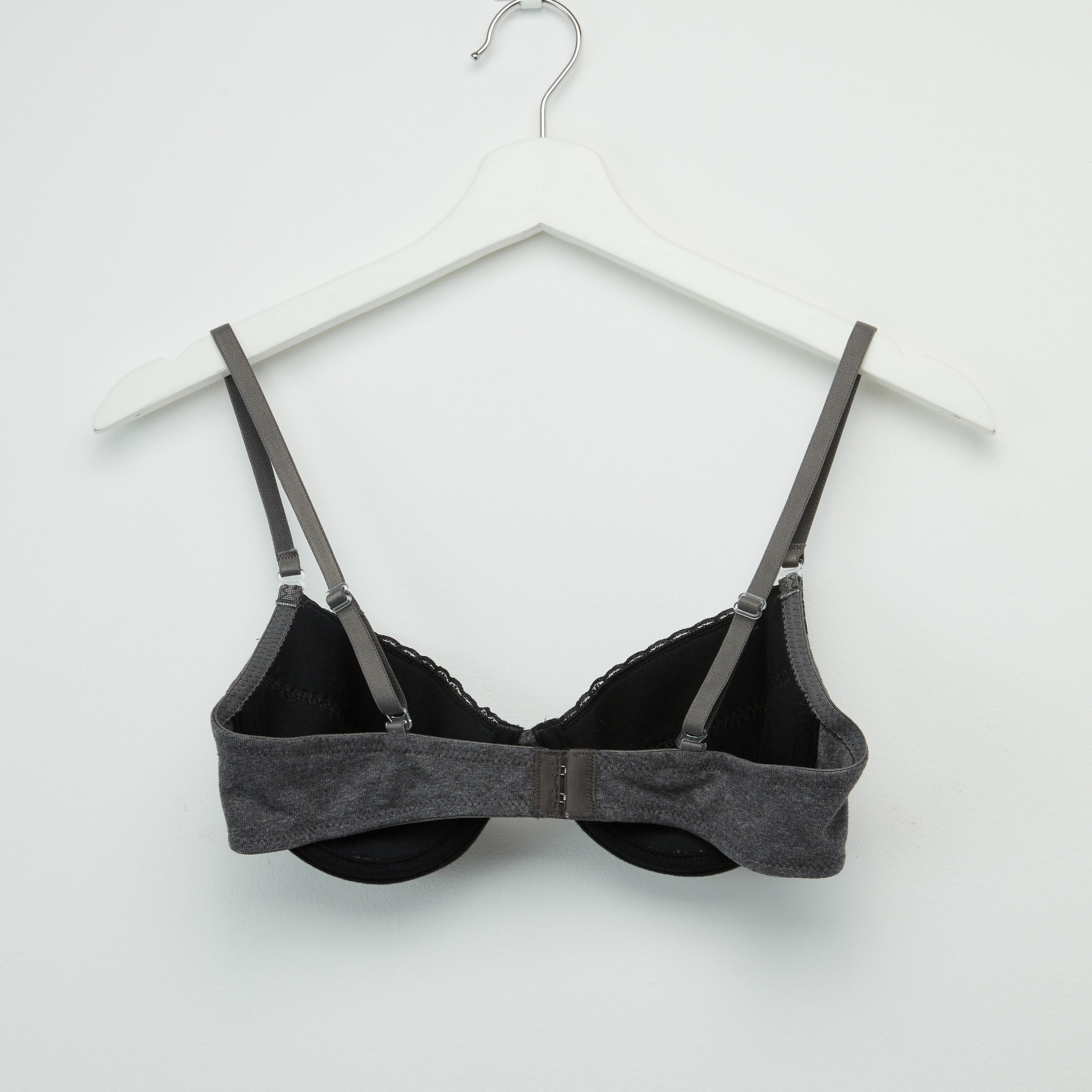 صدريّة تيشيرت مبطّنة بتفاصيل دانتيل ومشبك إغلاق - طقم من قطعتين-women-clothing-lingerie-bras-image-5