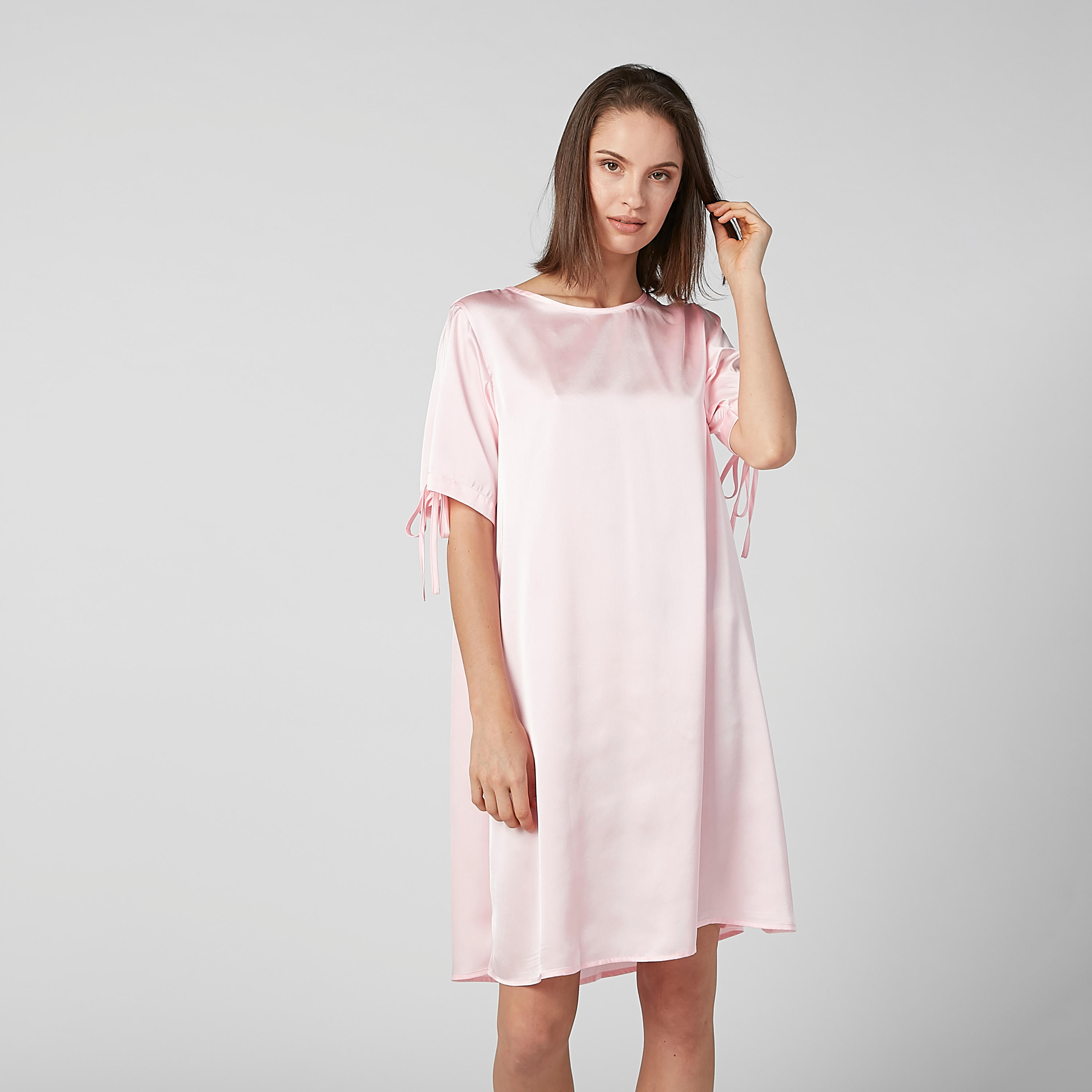 قميص نوم بياقة مستديرة وأكمام برباط - طقم من قطعتين-women-clothing-nightwear-nighties-image-2
