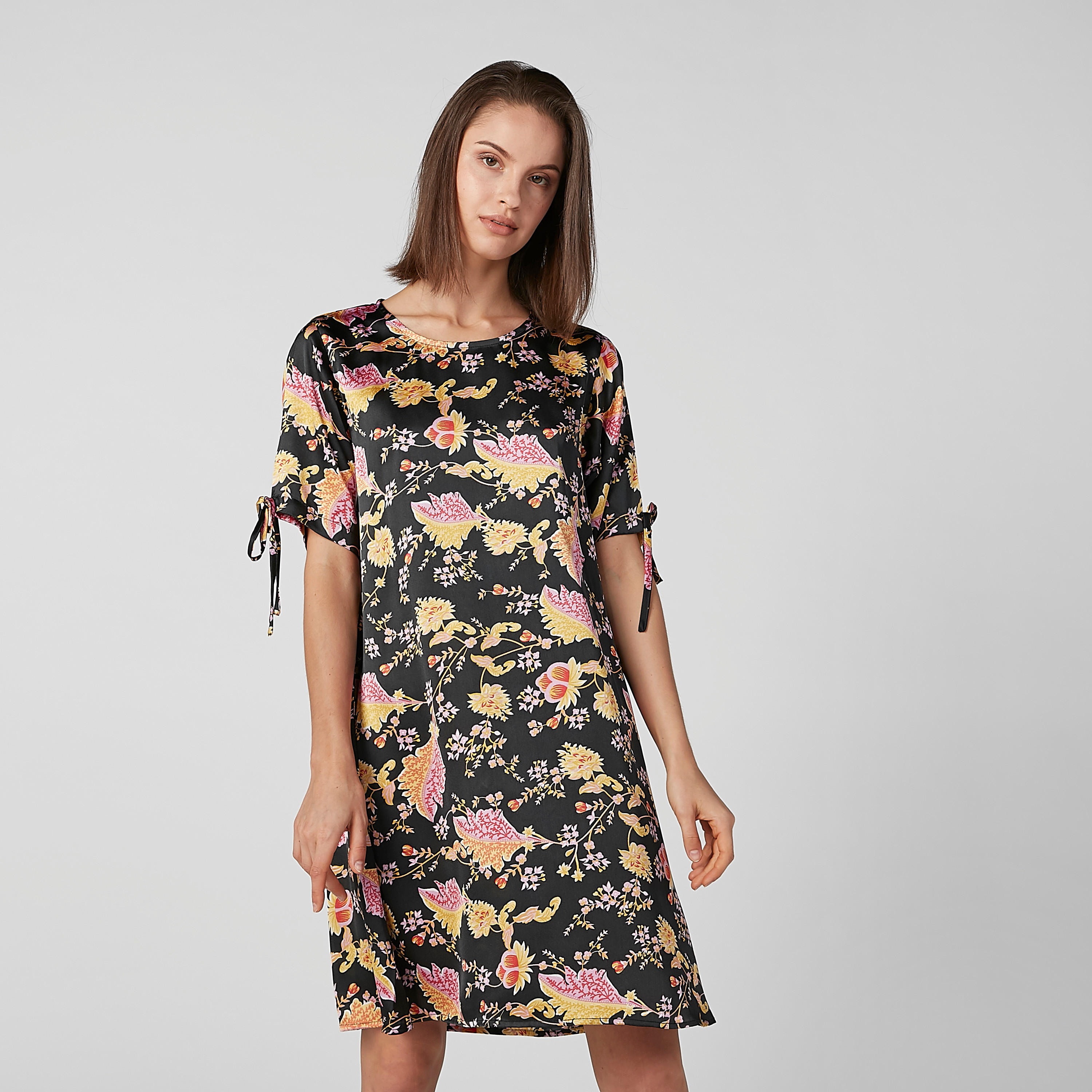 قميص نوم بياقة مستديرة وأكمام برباط - طقم من قطعتين-women-clothing-nightwear-nighties-image-3