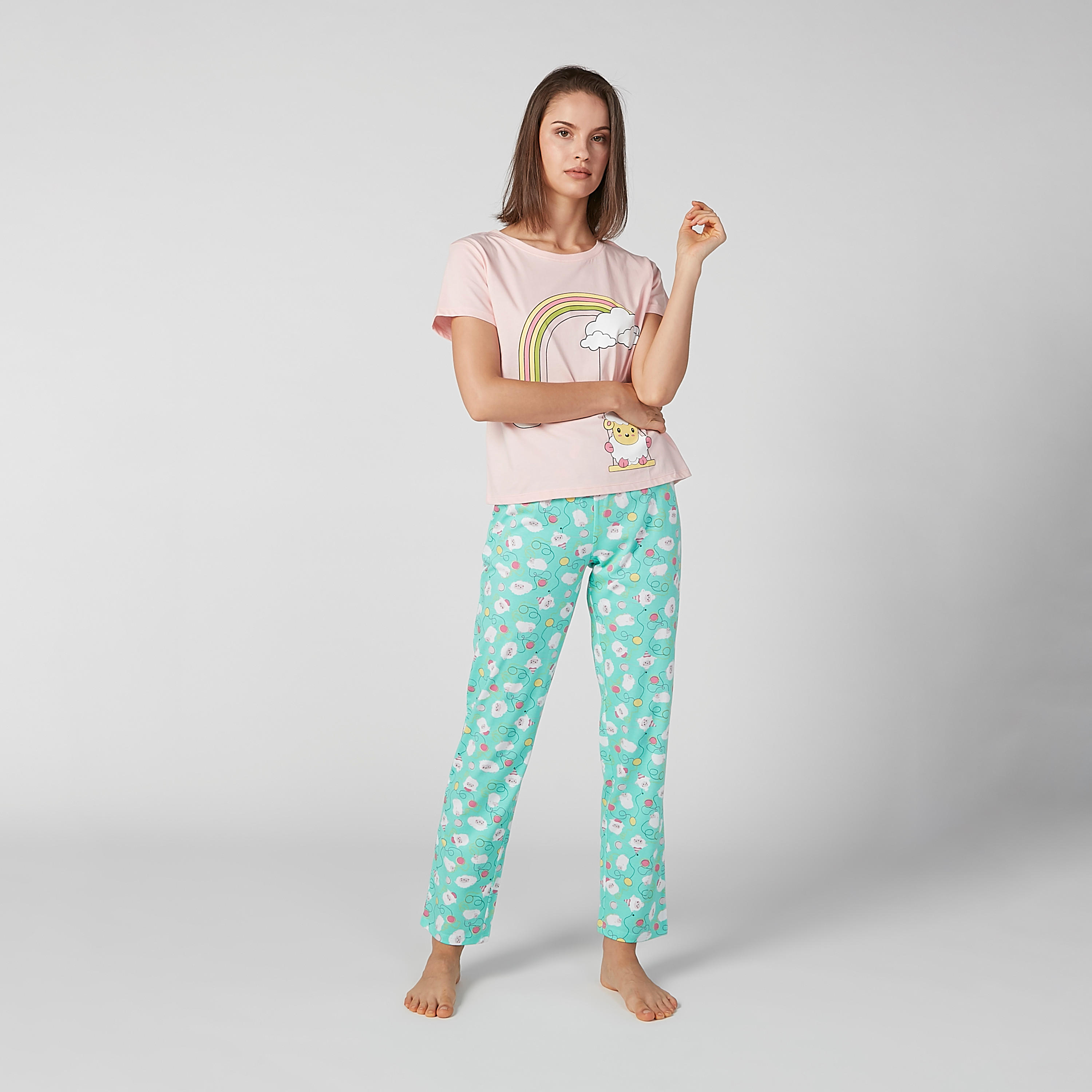 طقم مستدام من بنطلون بيجاما وتيشيرت بطبعات-women-clothing-nightwear-pyjamas-longsets-image-2