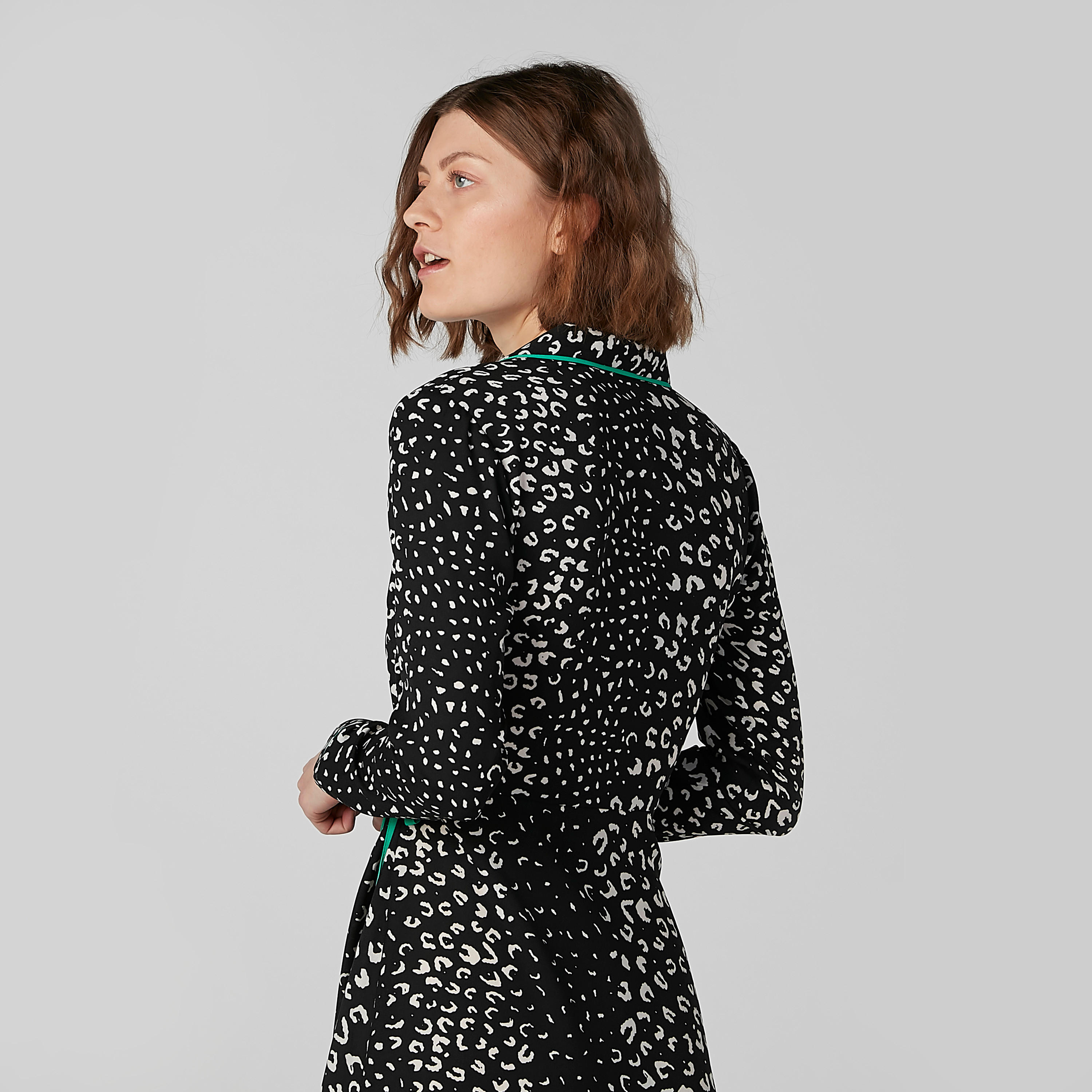 فستان سهرة ملفوف متوسط الطول بأكمام طويلة وأربطة وطبعات-women-clothing-nightwear-nighties-image-4