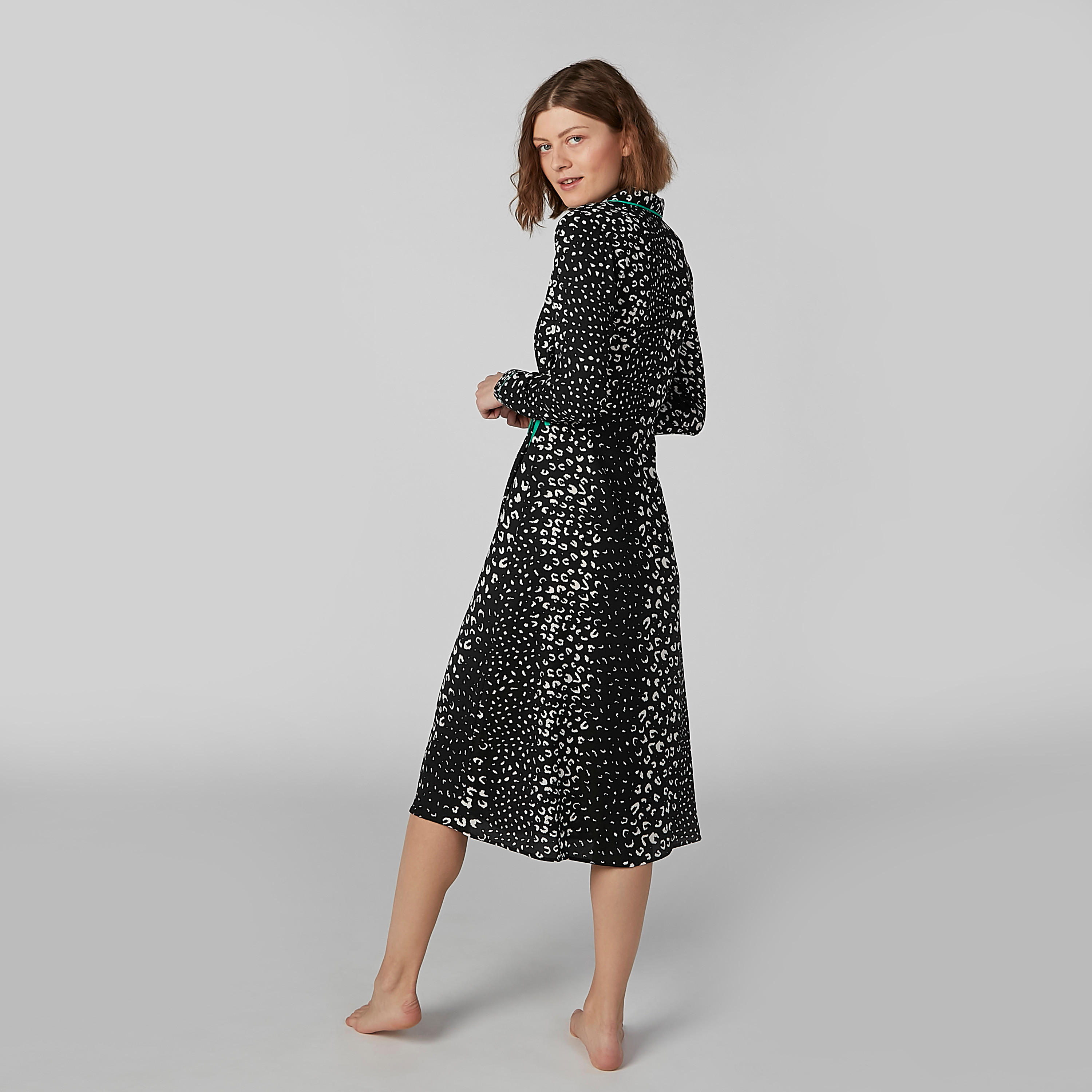 فستان سهرة ملفوف متوسط الطول بأكمام طويلة وأربطة وطبعات-women-clothing-nightwear-nighties-image-6
