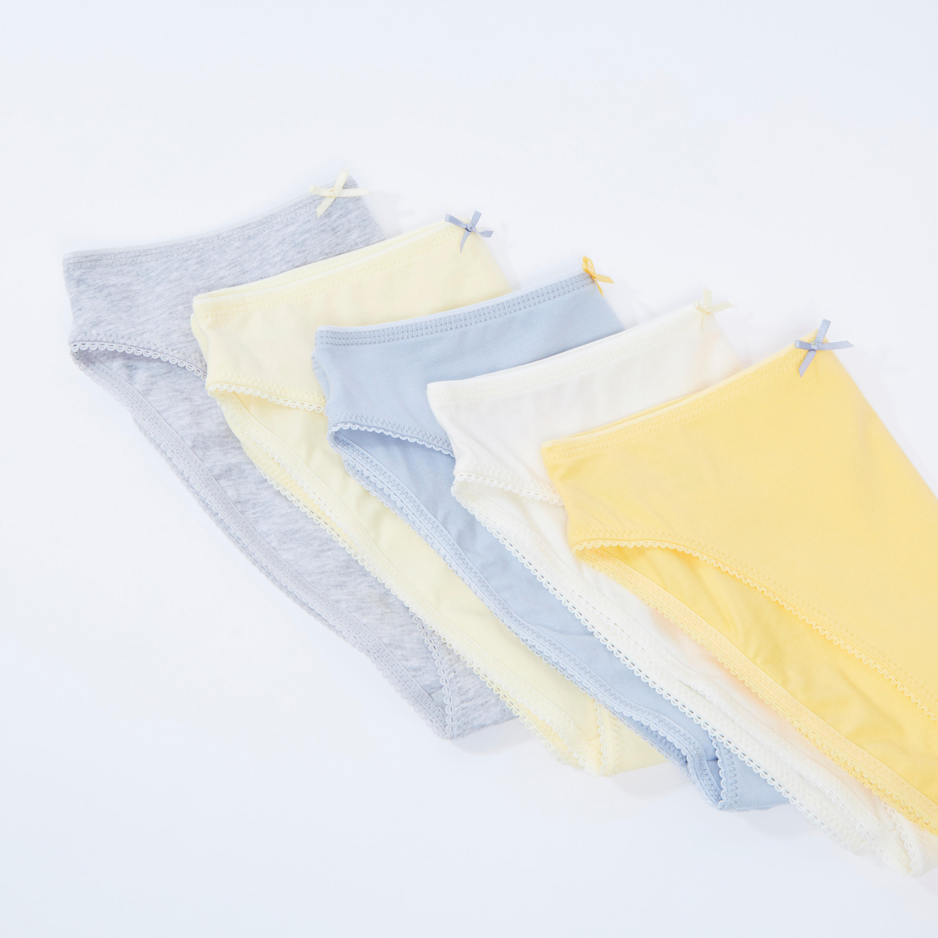 سراويل داخلية مستدامة سادة - طقم من 5 قطع-women-clothing-lingerie-panties-image-3