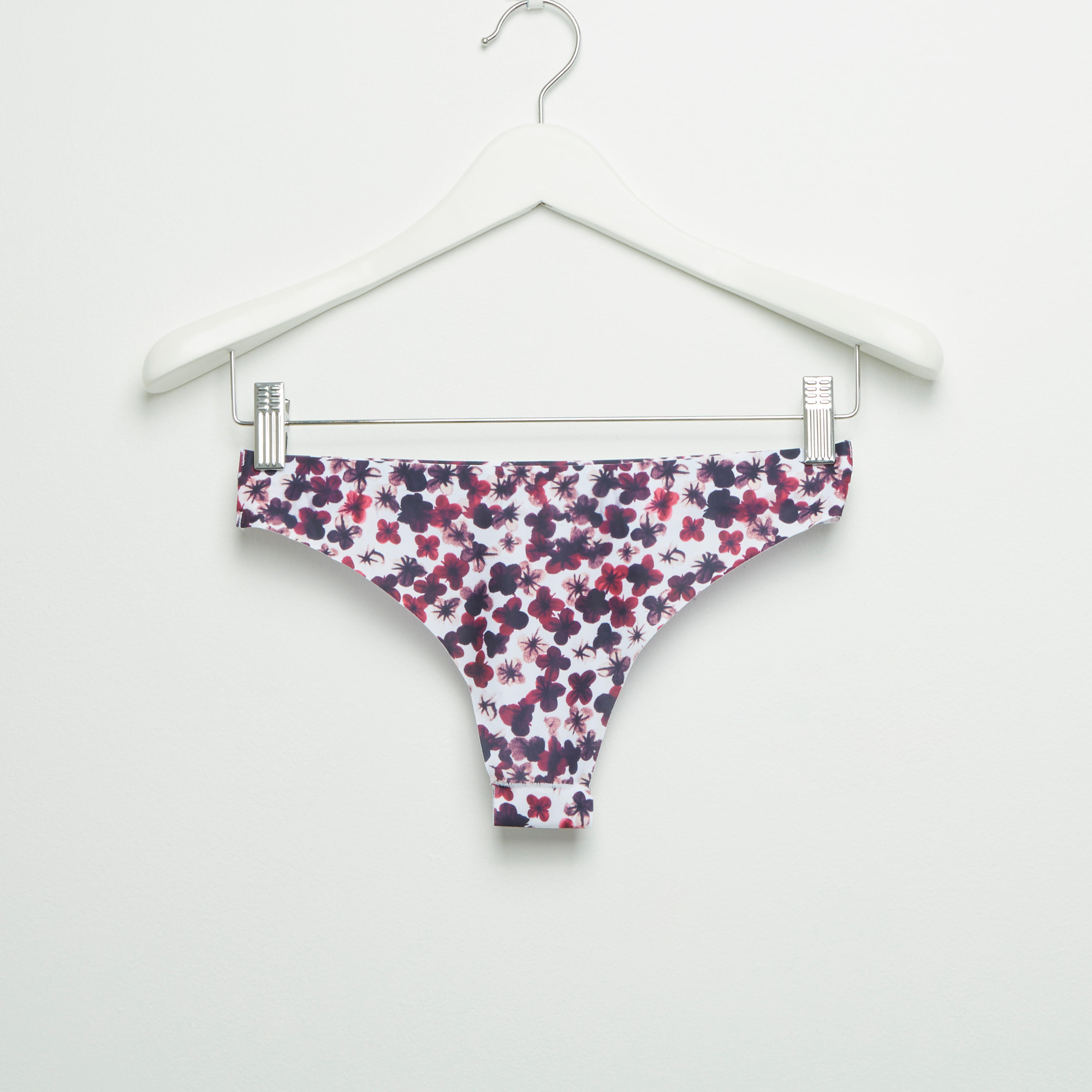 سراويل بكيني بتفاصيل دانتيل وطبعات-women-clothing-lingerie-panties-image-2
