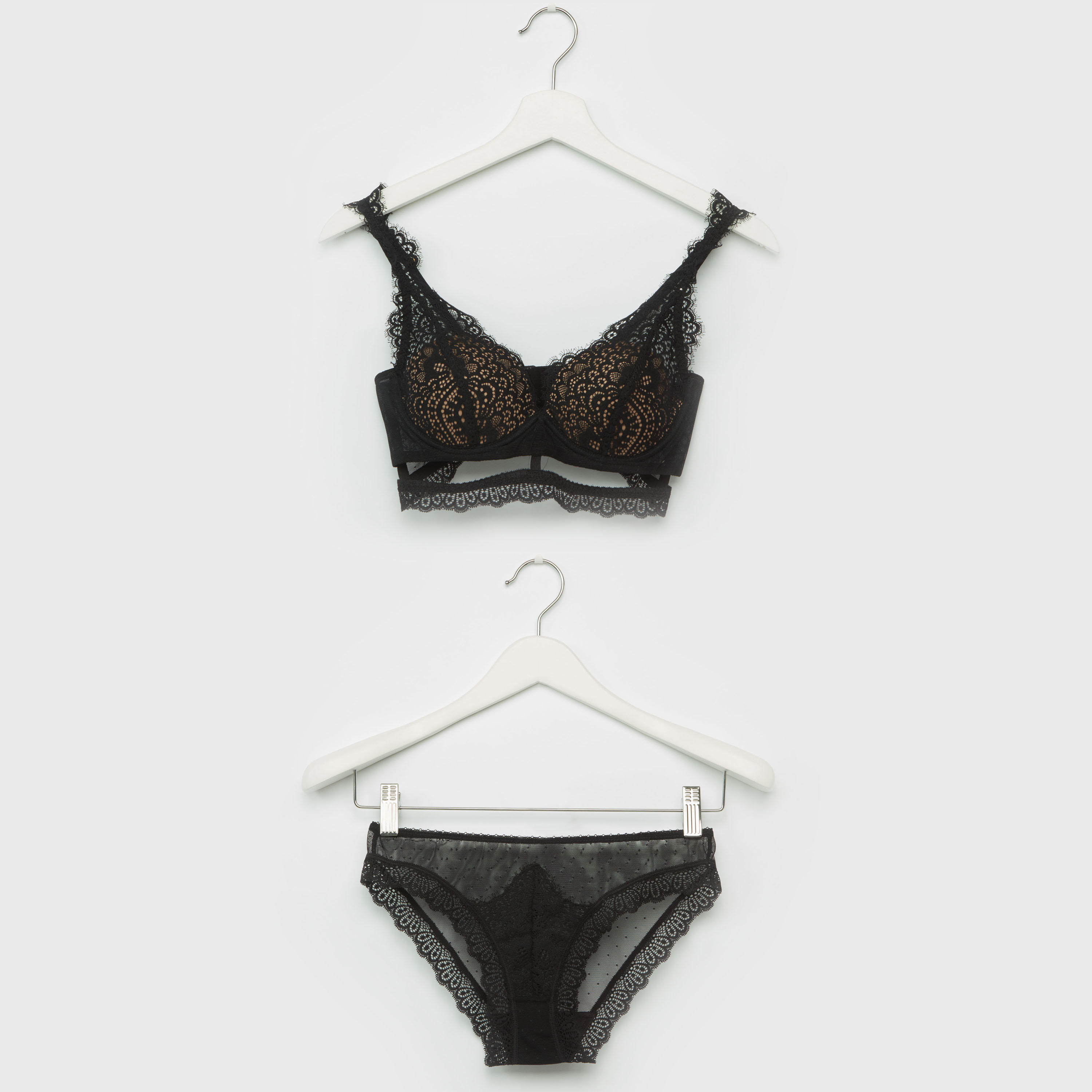 طقم سراويل داخلية وصدريّة ديمي دانتيل مبطّنة-women-clothing-lingerie-lingeriesets-image-1