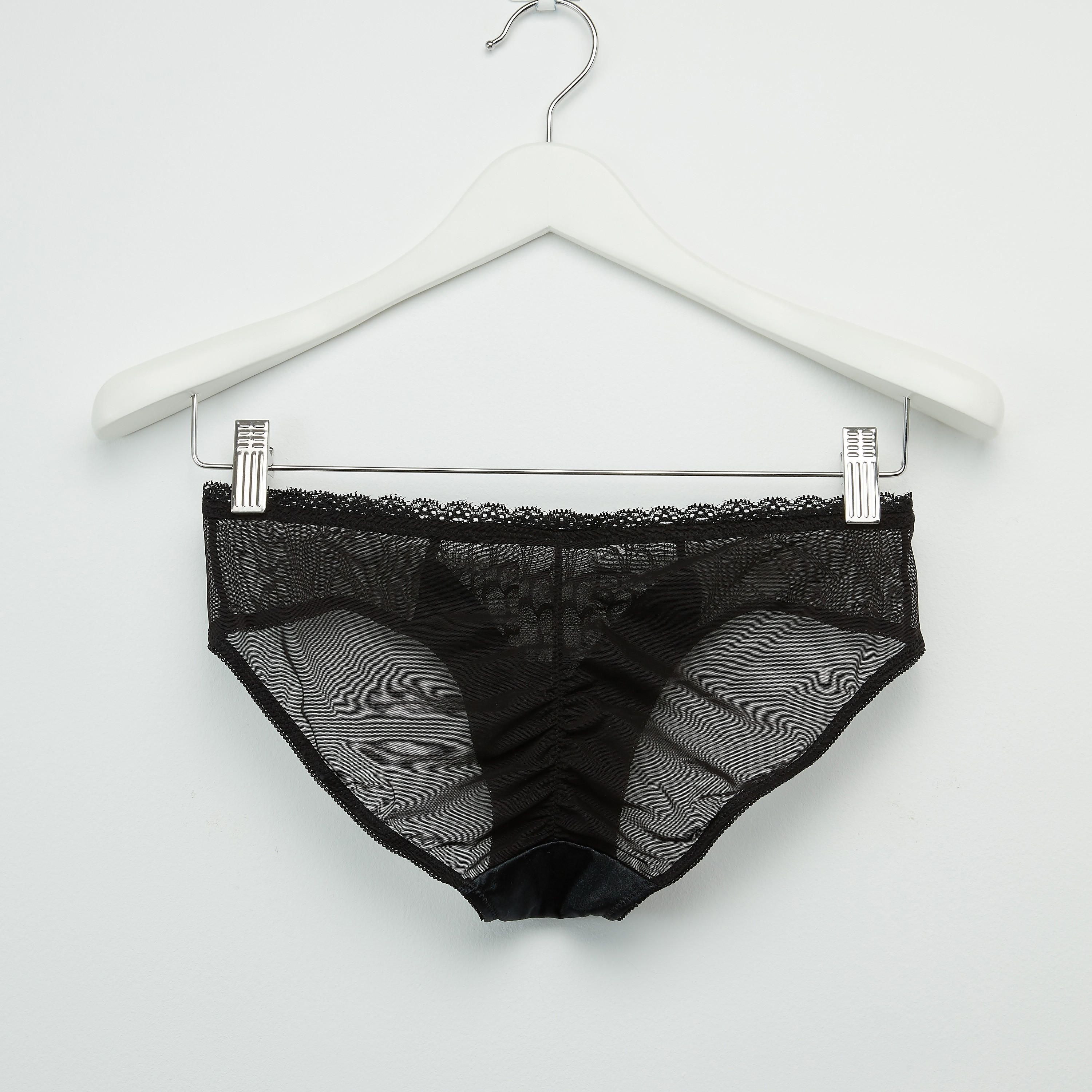 طقم سراويل بيكيني وصدريّة ديمي مبطّنة بتفاصيل دانتيل-women-clothing-lingerie-lingeriesets-image-5