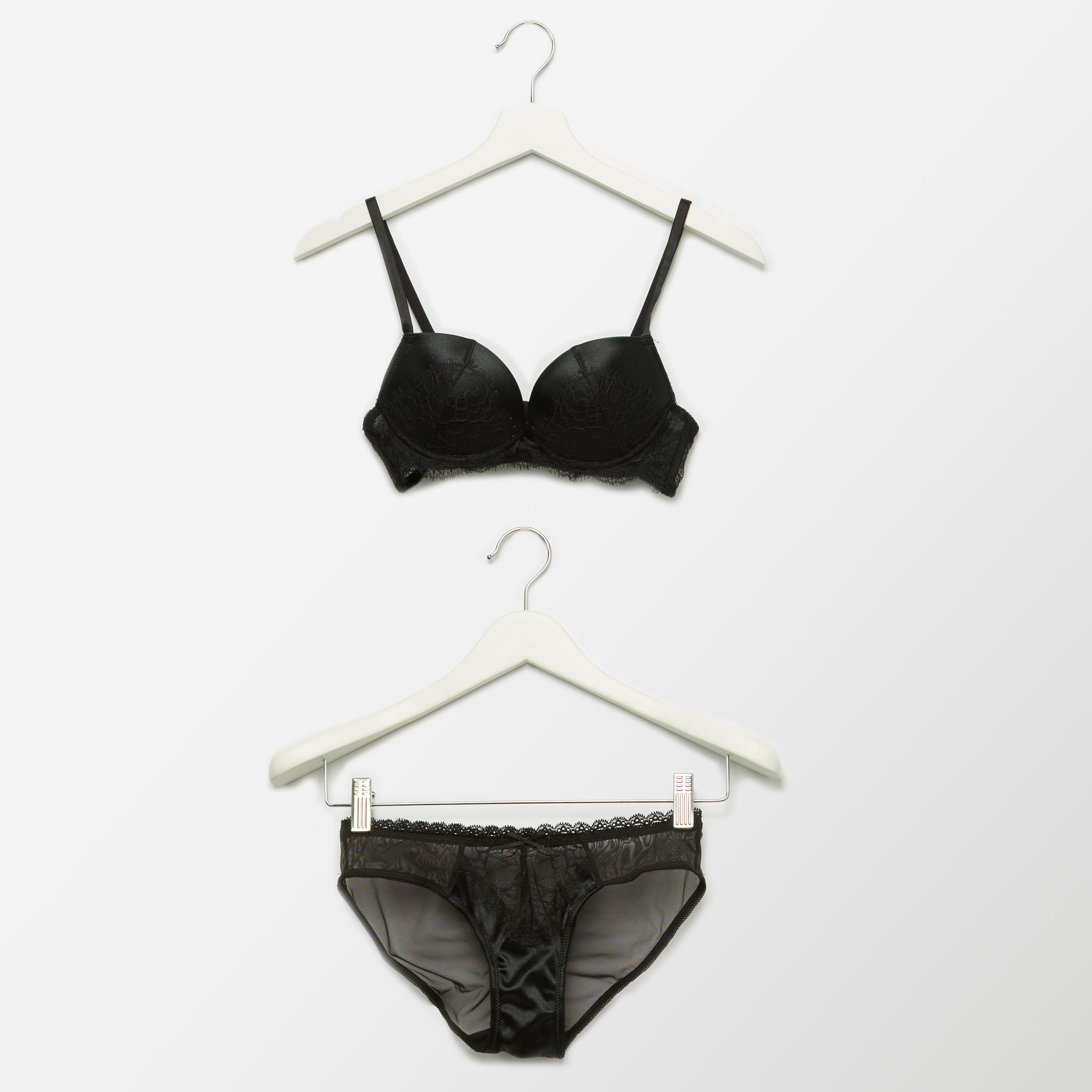 طقم سراويل بيكيني وصدريّة ديمي مبطّنة بتفاصيل دانتيل-women-clothing-lingerie-lingeriesets-image-6