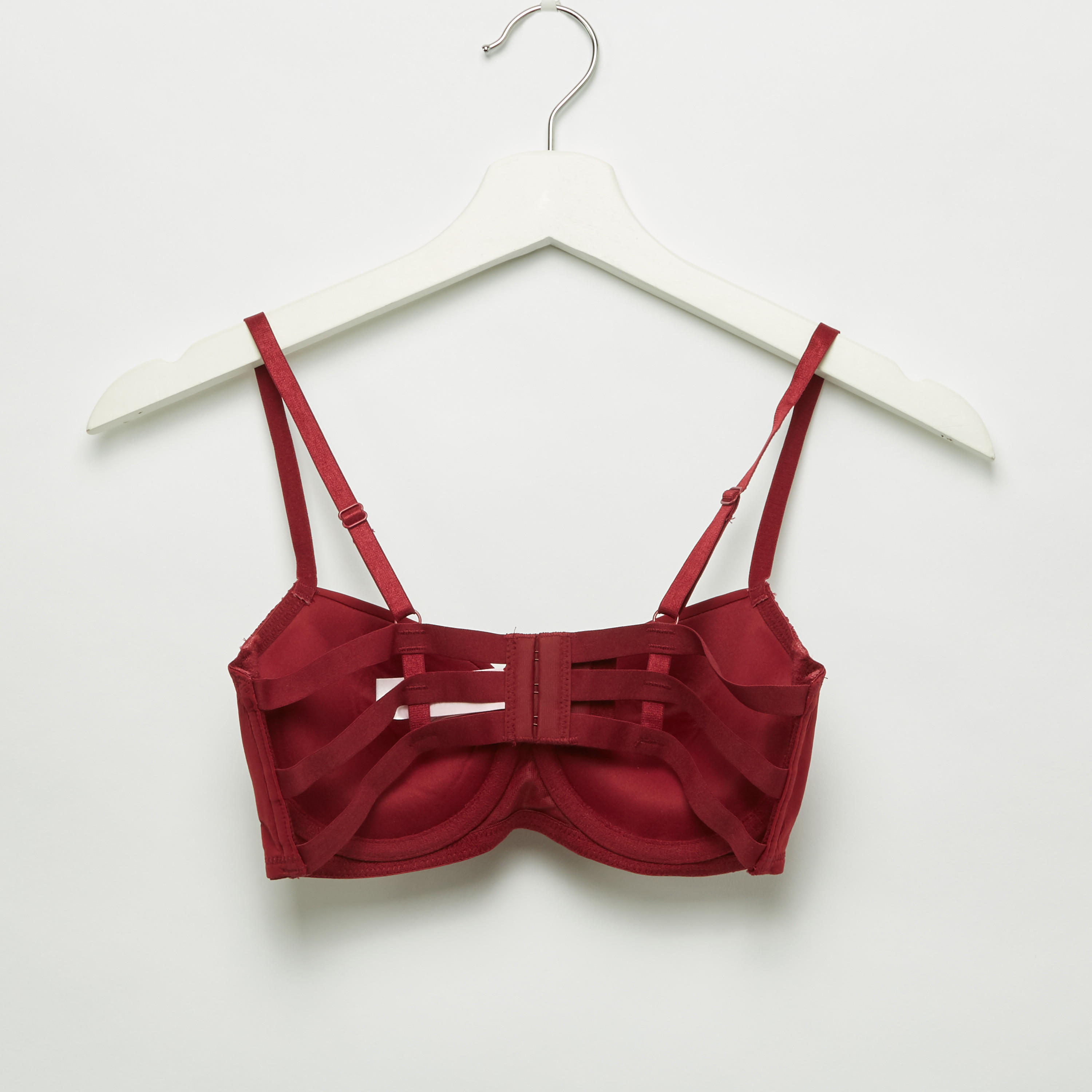 طقم سراويل داخلية وصدريّة ديمي مبطّنة بتفاصيل دانتيل-women-clothing-lingerie-lingeriesets-image-3