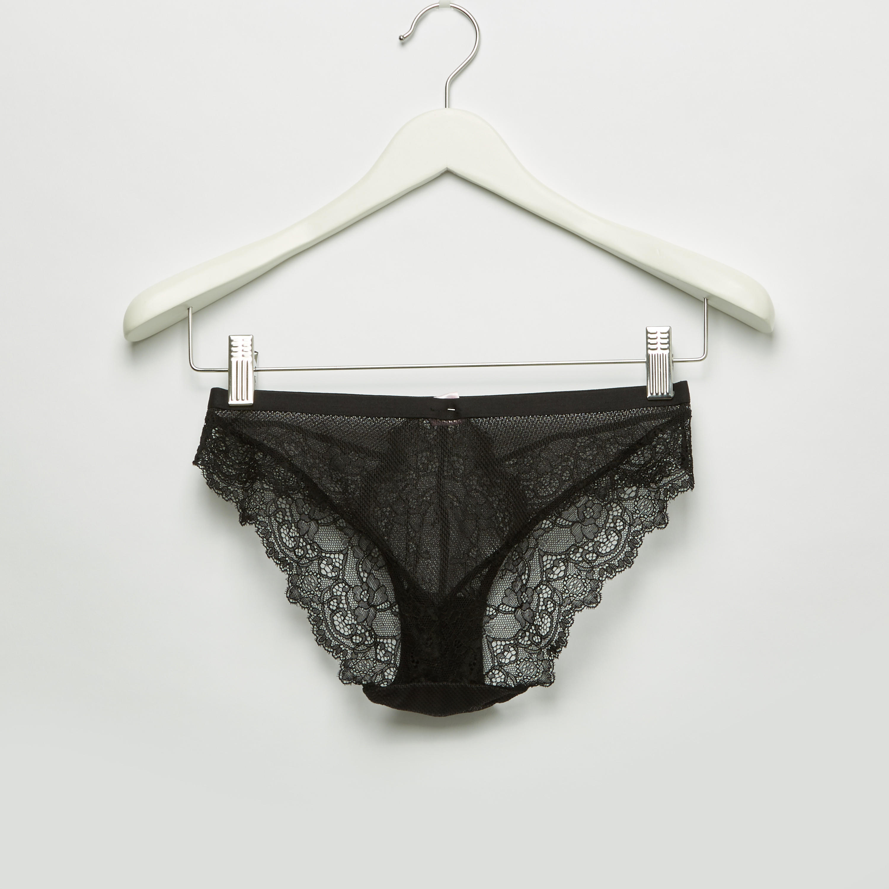طقم سراويل داخلية وصدريّة ديمي مبطّنة بتفاصيل دانتيل-women-clothing-lingerie-lingeriesets-image-5
