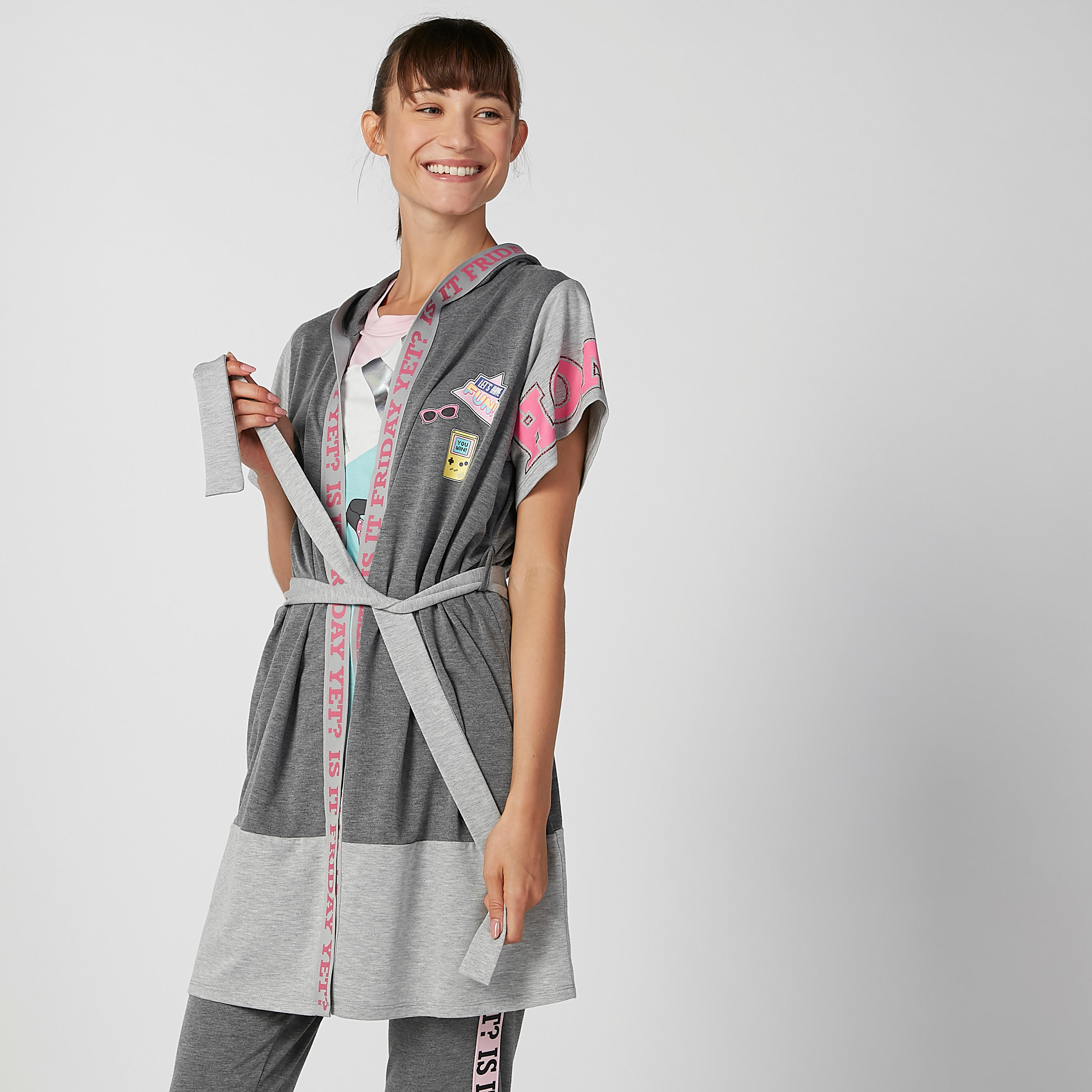 روب بقبعة وأربطة وطبعات-women-clothing-nightwear-robes-image-4