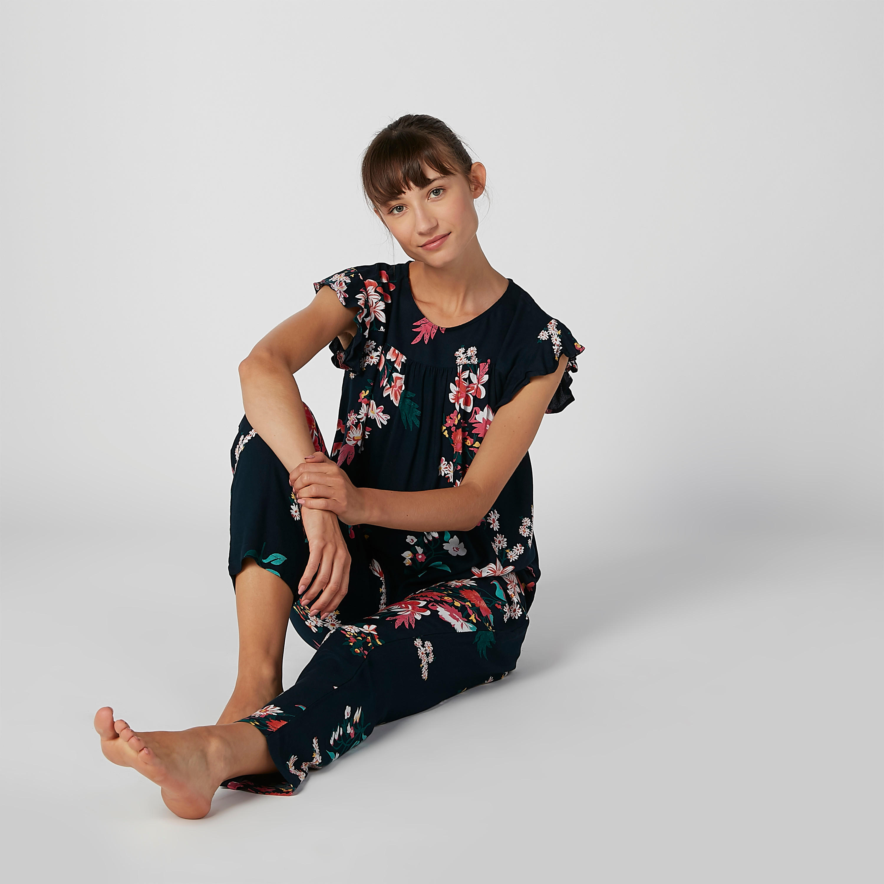 طقم بنطلون بيجاما وبلوزة بأكمام كاب وطبعات-women-clothing-nightwear-pyjamas-longsets-image-6
