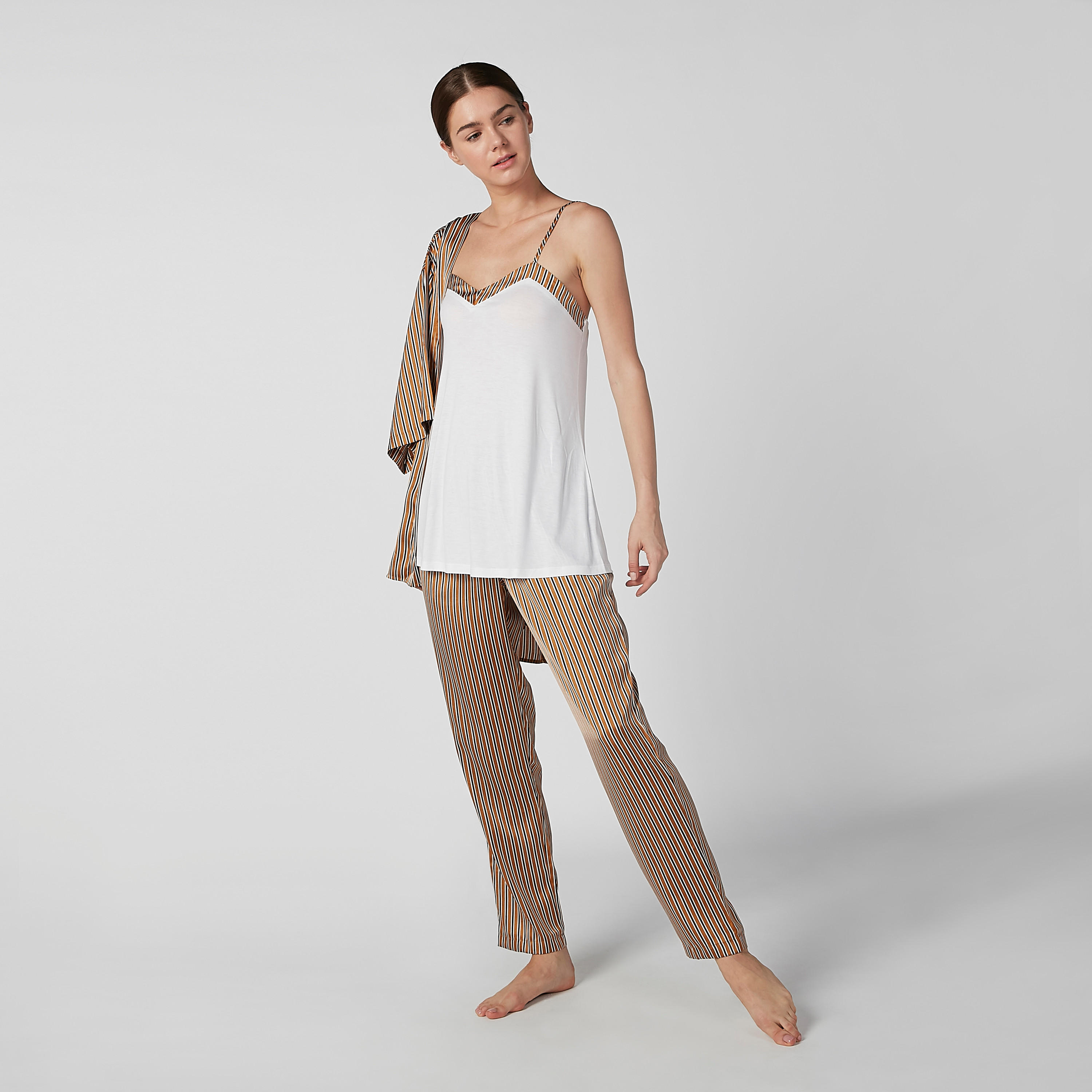 طقم ملابس نوم من 3 قطع مخططة-women-clothing-nightwear-pyjamas-longsets-image-5