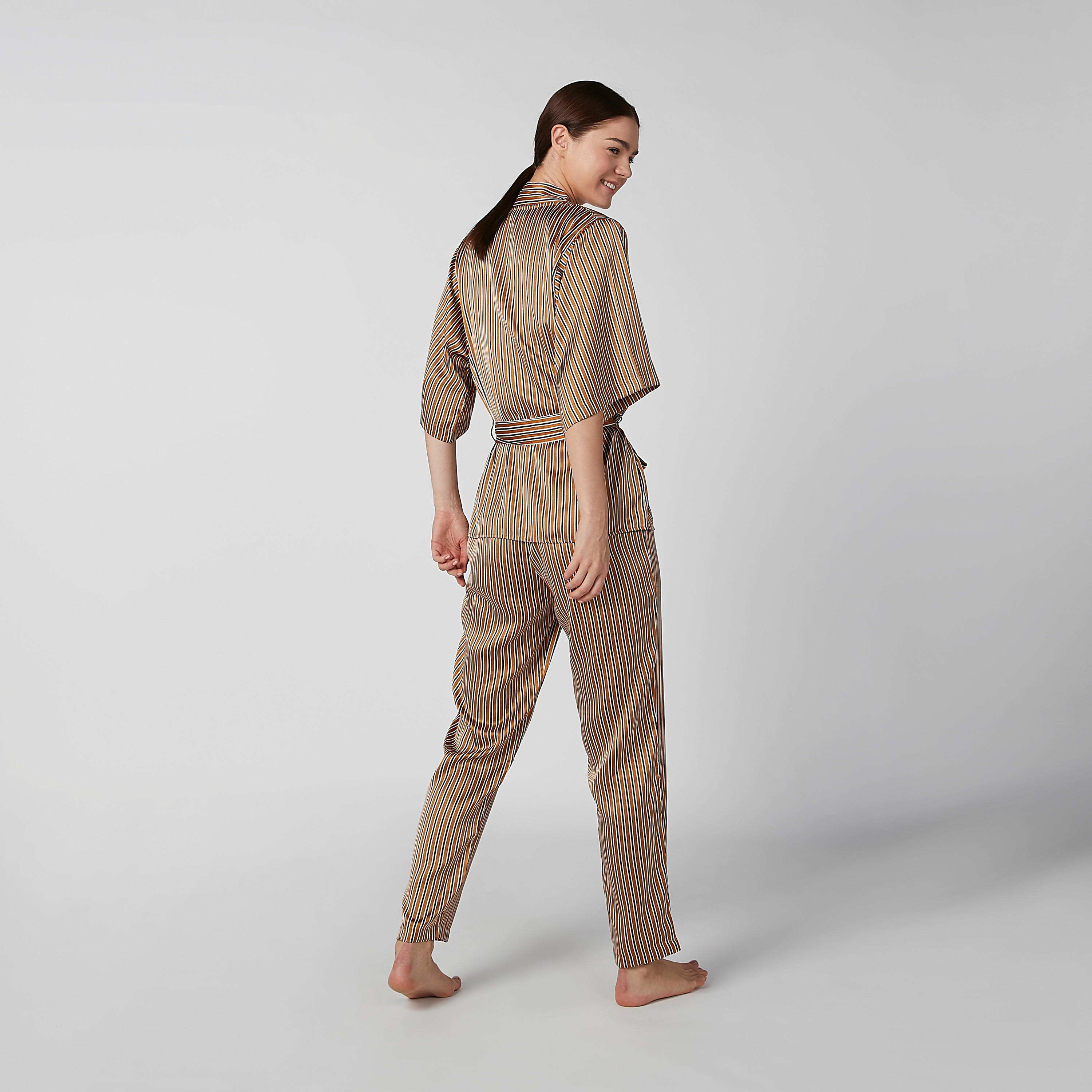طقم ملابس نوم من 3 قطع مخططة-women-clothing-nightwear-pyjamas-longsets-image-4