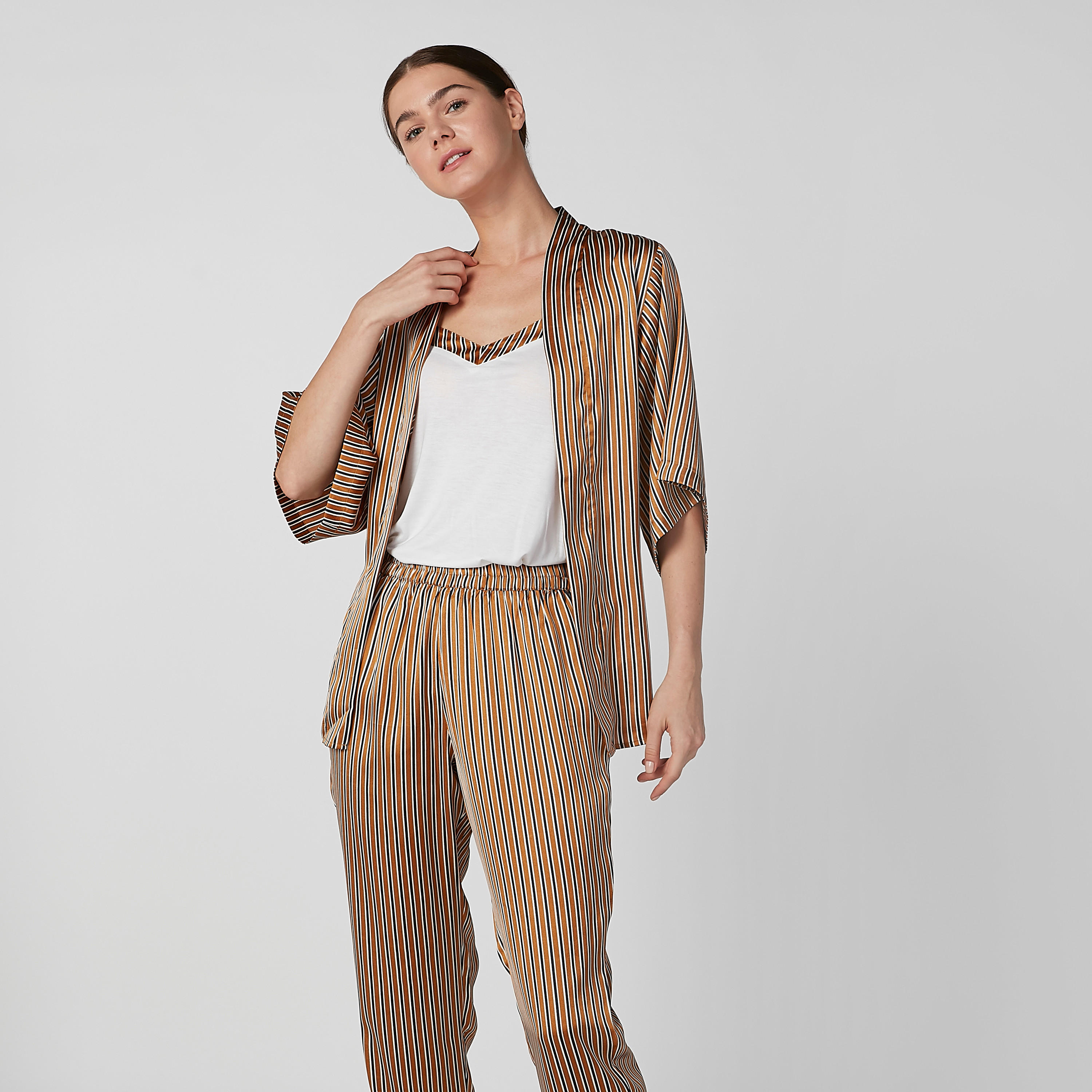 طقم ملابس نوم من 3 قطع مخططة-women-clothing-nightwear-pyjamas-longsets-image-3