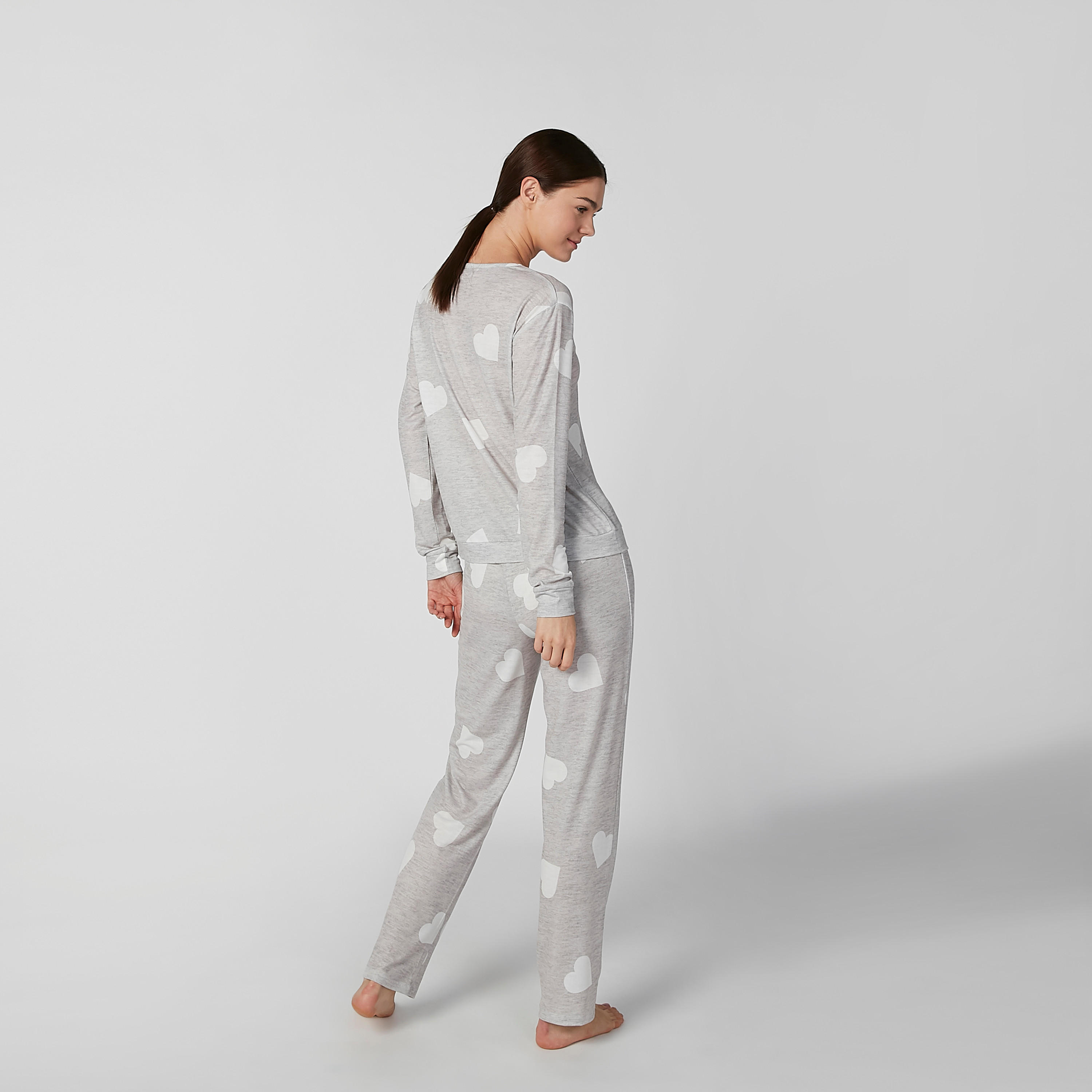 طقم بنطلون بيجاما وتيشيرت بأكمام طويلة وطبعات-women-clothing-nightwear-pyjamas-bottoms-image-2