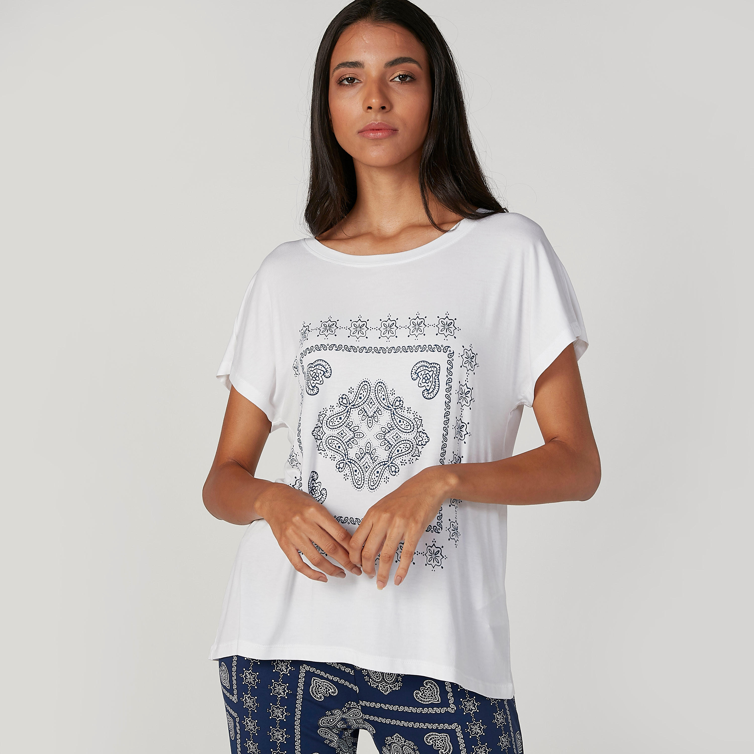 Printed Round Neck T-shirt and Full Length Pyjama Set-women-clothing-nightwear-pyjamas-longsets-image-4