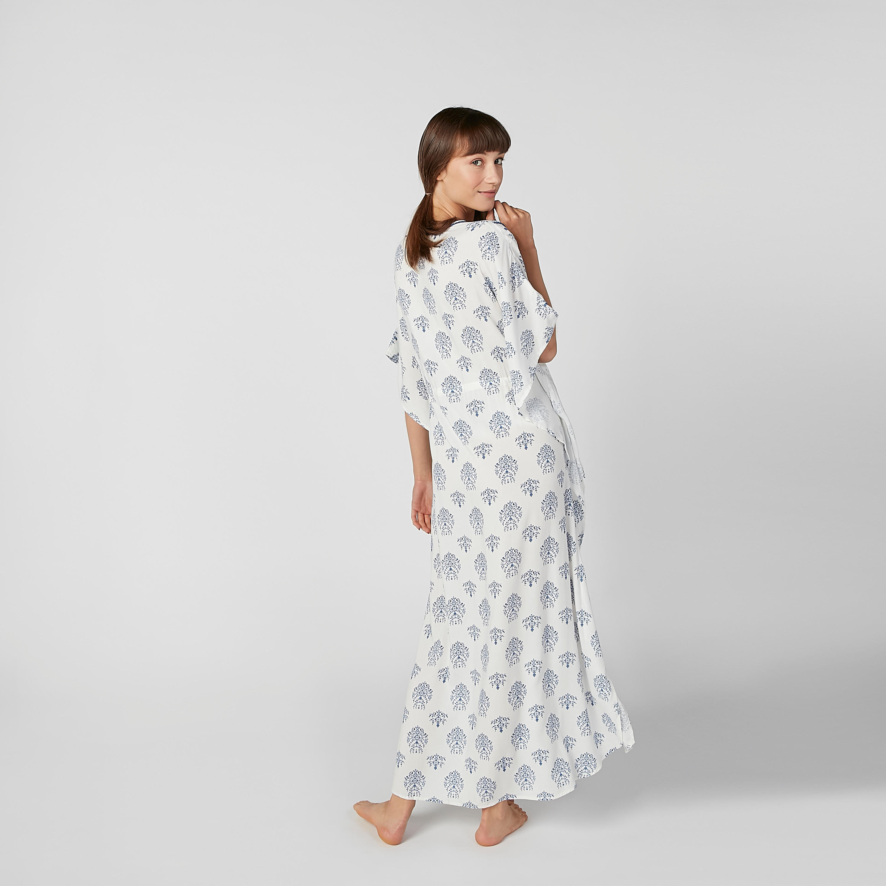 فستان سهرة بأكمام متصلة وأربطة وطبعات-women-clothing-nightwear-nighties-image-3