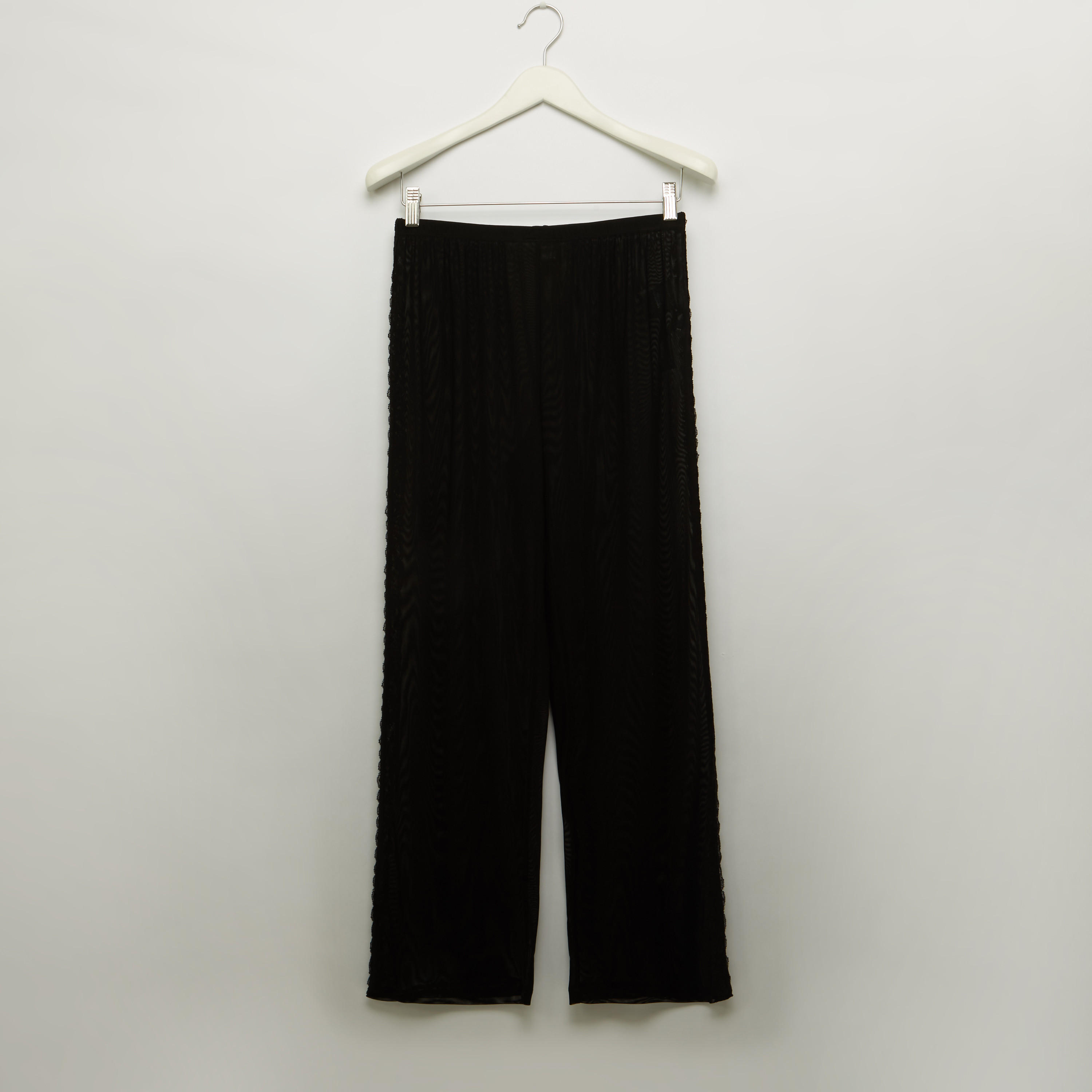 طقم بنطال بيجاما طويل وبلوزة دون أكمام وتفاصيل دانتيل-women-clothing-nightwear-pyjamas-longsets-image-3