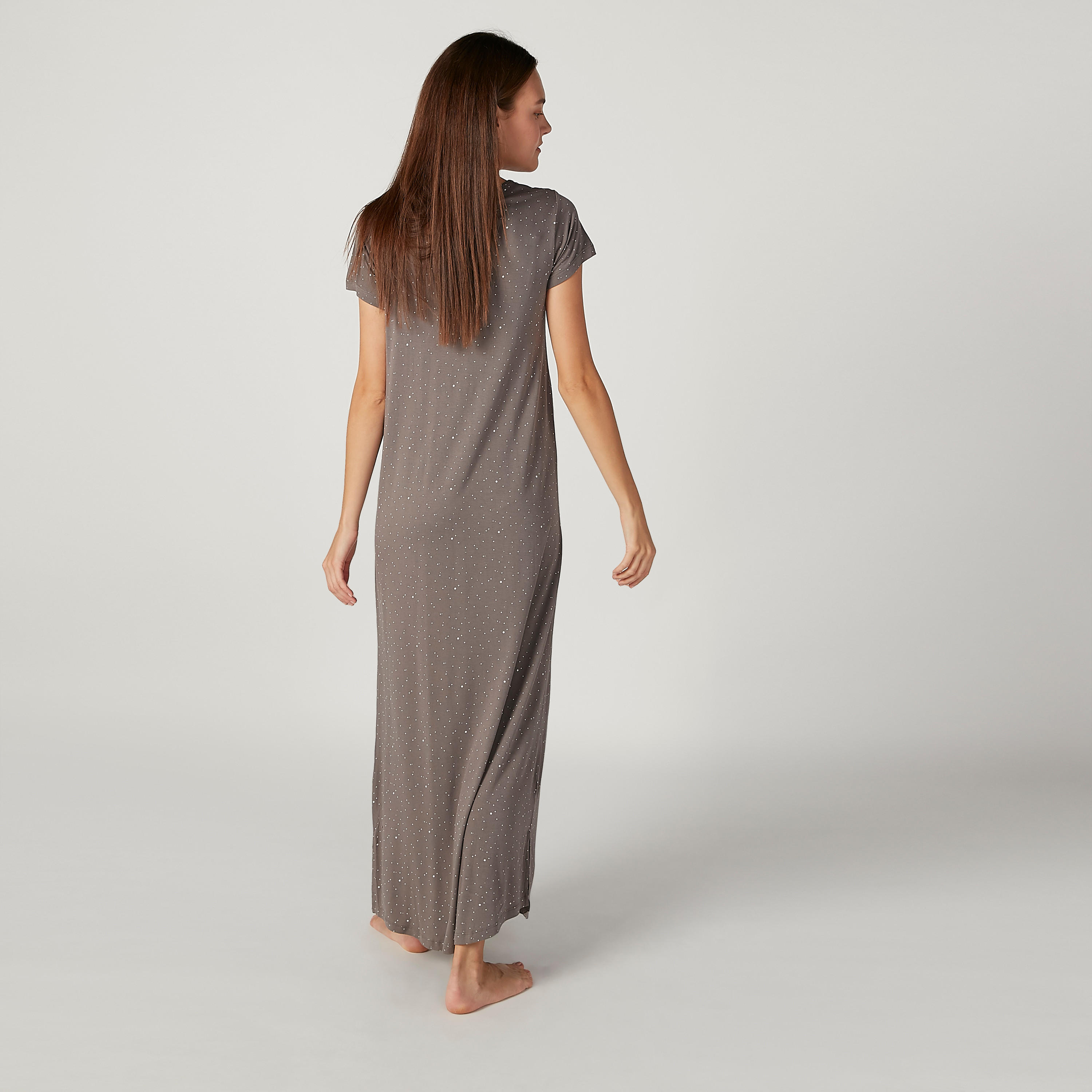 قميص نوم طويل بياقة مستديرة وأكمام قصيرة وطبعات-women-clothing-nightwear-nighties-image-2