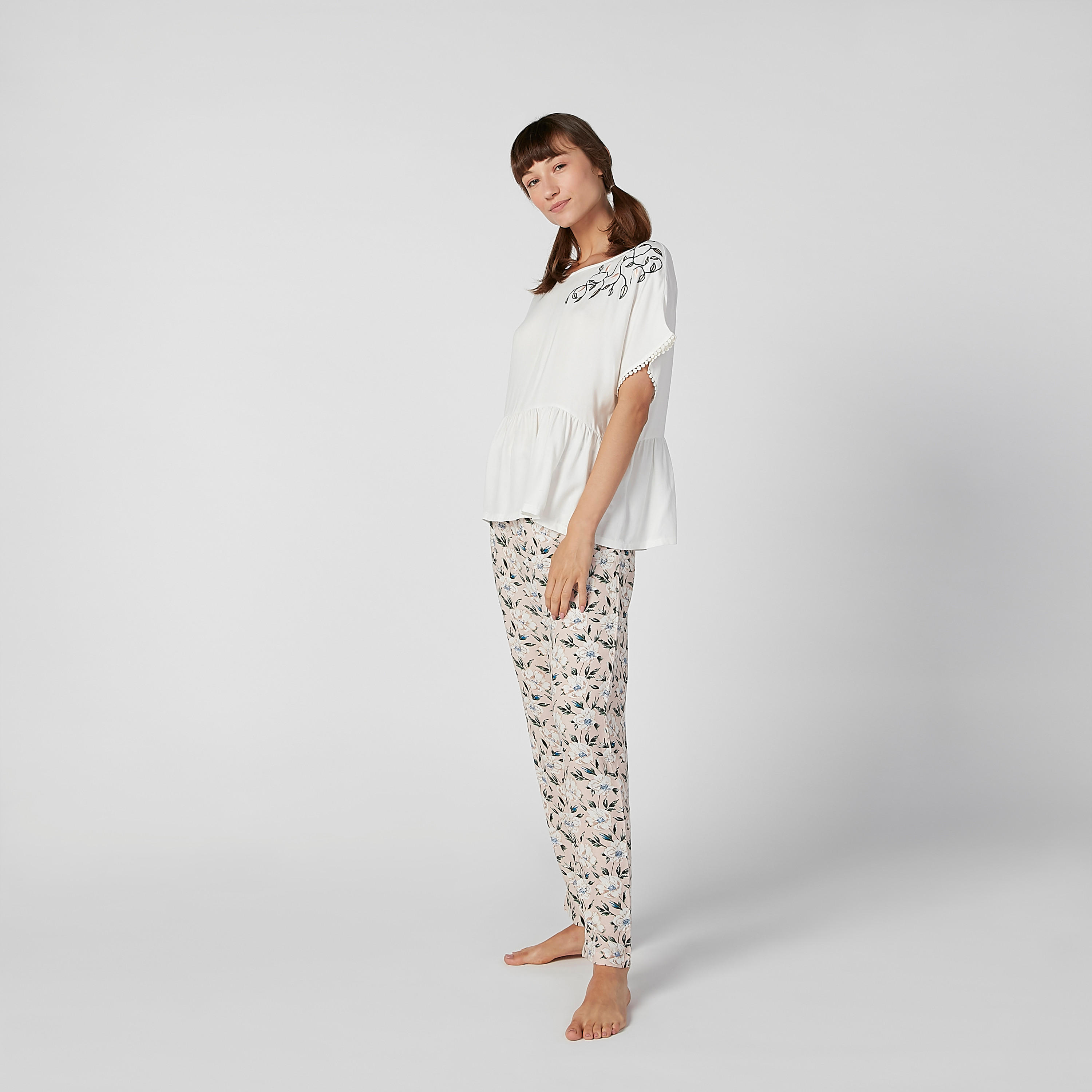 طقم بنطلون بيجاما وبلوزة بياقة قارب وطبعات-women-clothing-nightwear-pyjamas-longsets-image-1