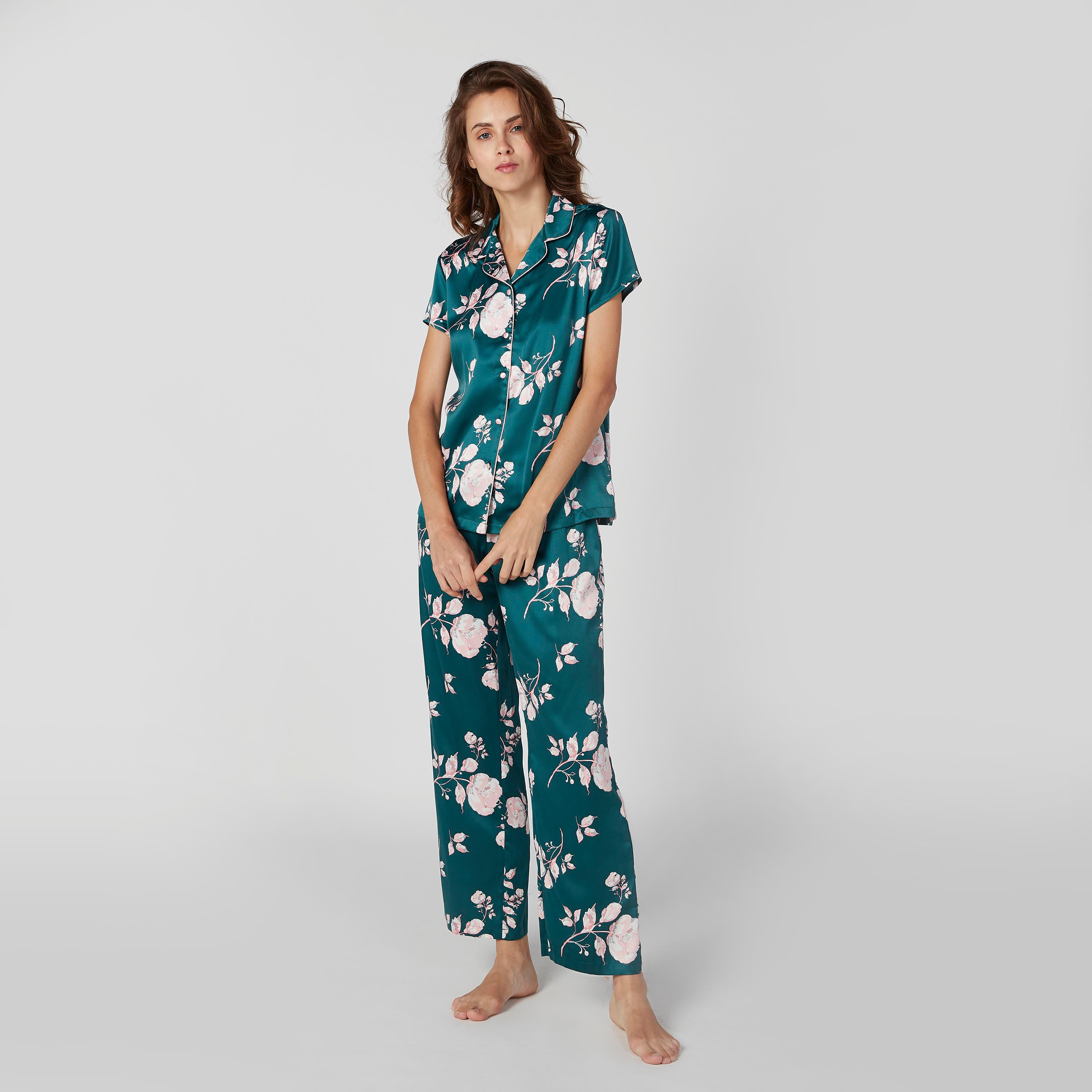 طقم بنطلون بيجاما وقميص بأكمام قصيرة وطبعات-women-clothing-nightwear-pyjamas-longsets-image-4