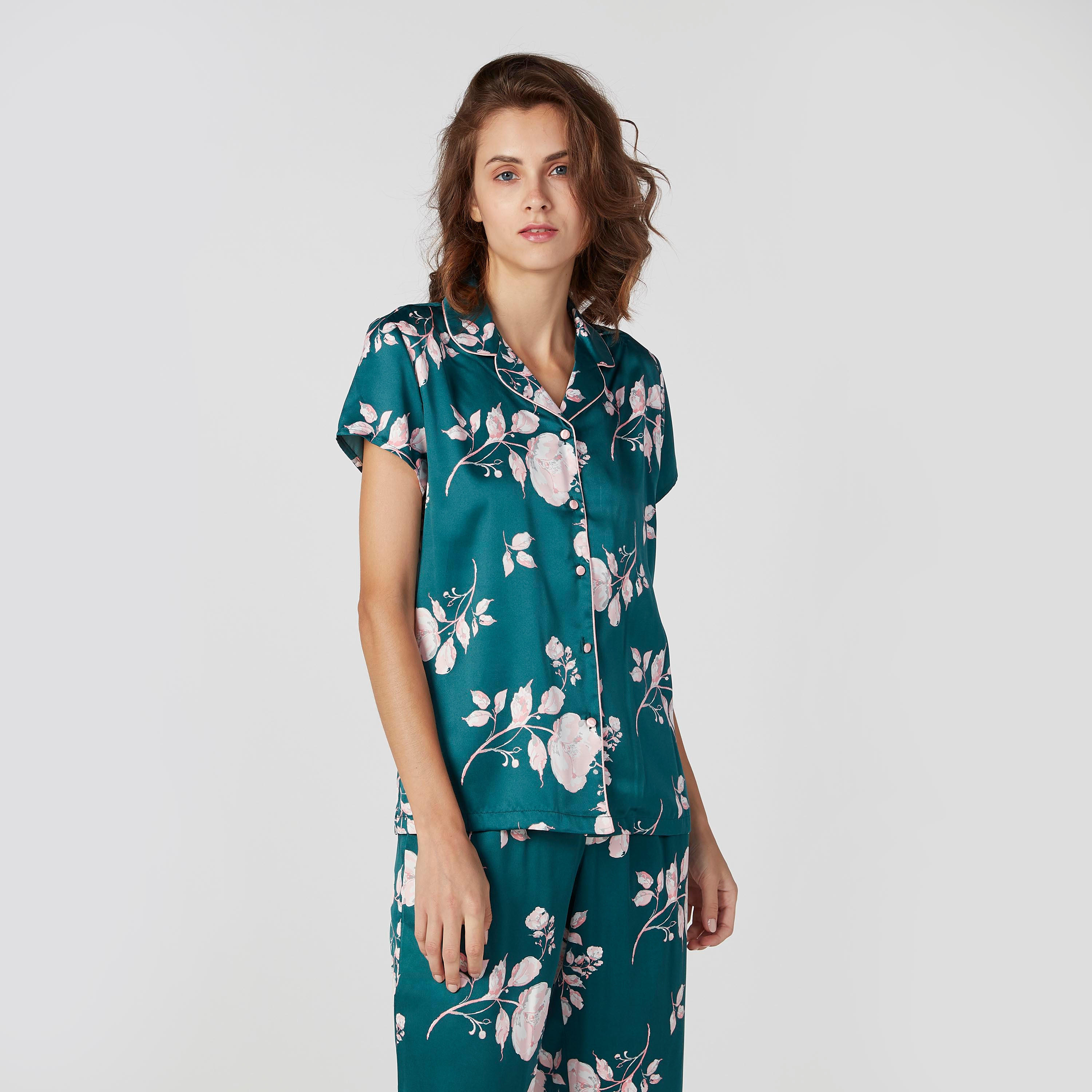 طقم بنطلون بيجاما وقميص بأكمام قصيرة وطبعات-women-clothing-nightwear-pyjamas-longsets-image-5
