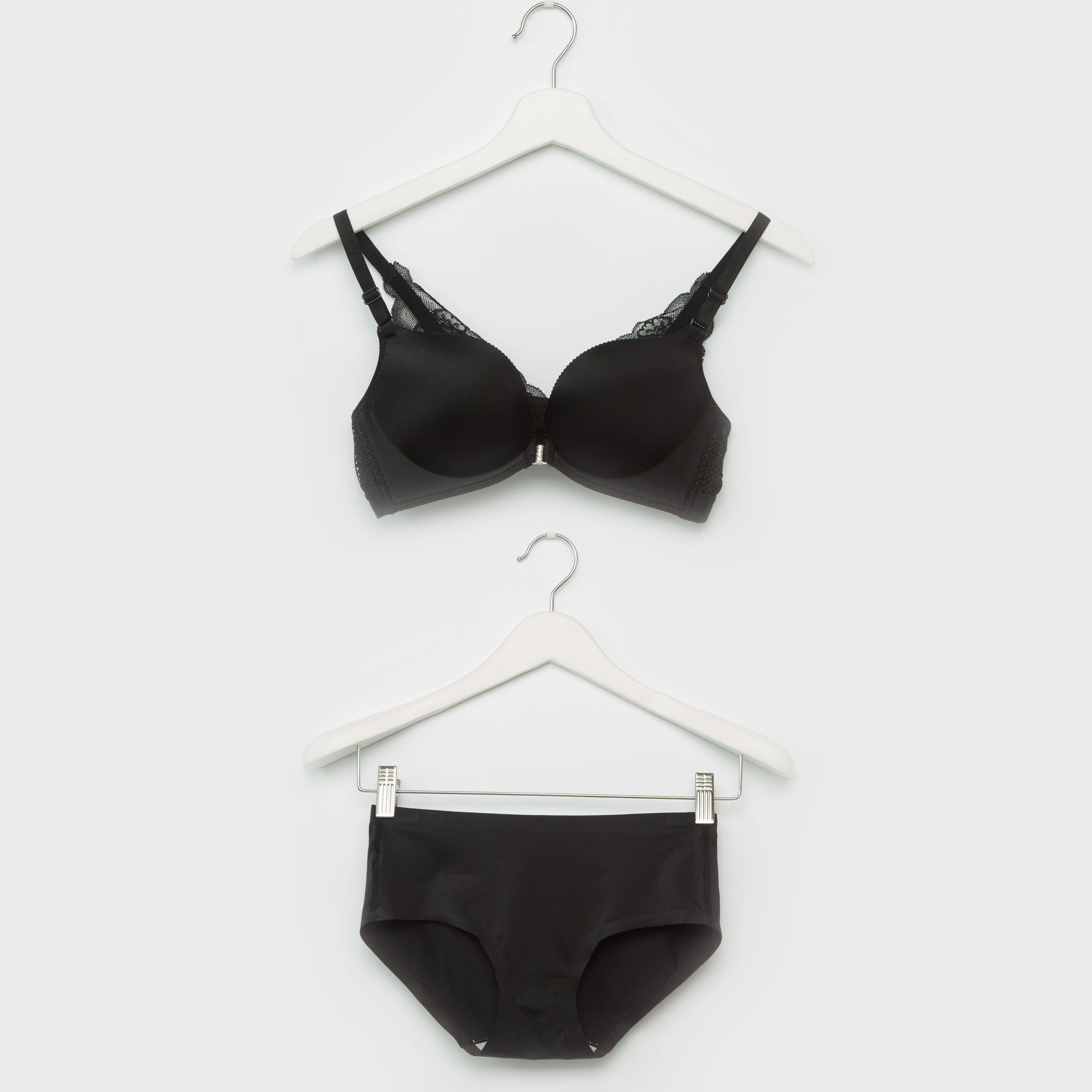 طقم سراويل داخلية وصدريّة ديمي مبطّنة بطبعات-women-clothing-lingerie-lingeriesets-image-1