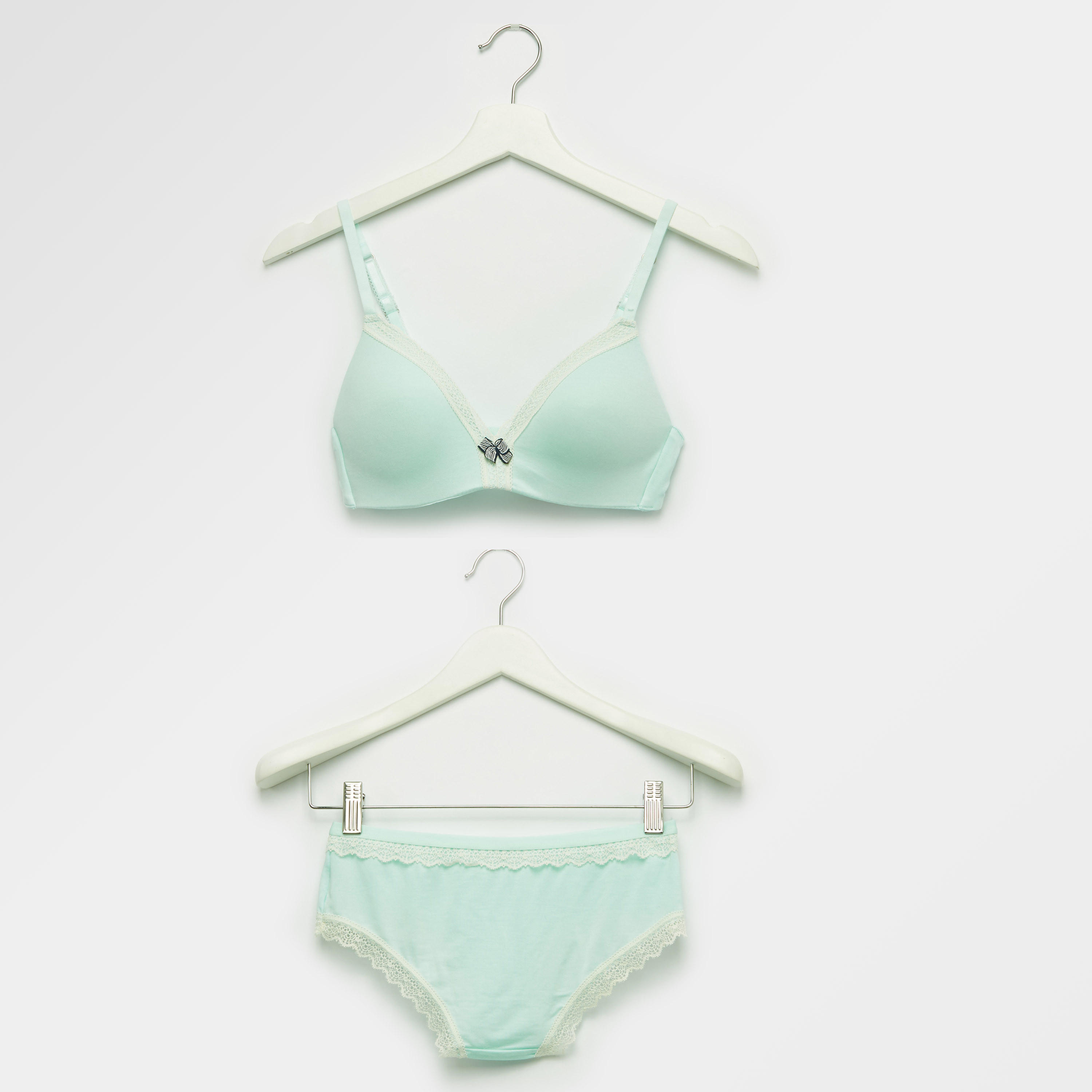 Lace Detail Padded Bra with Briefs-women-clothing-lingerie-lingeriesets-image-1
