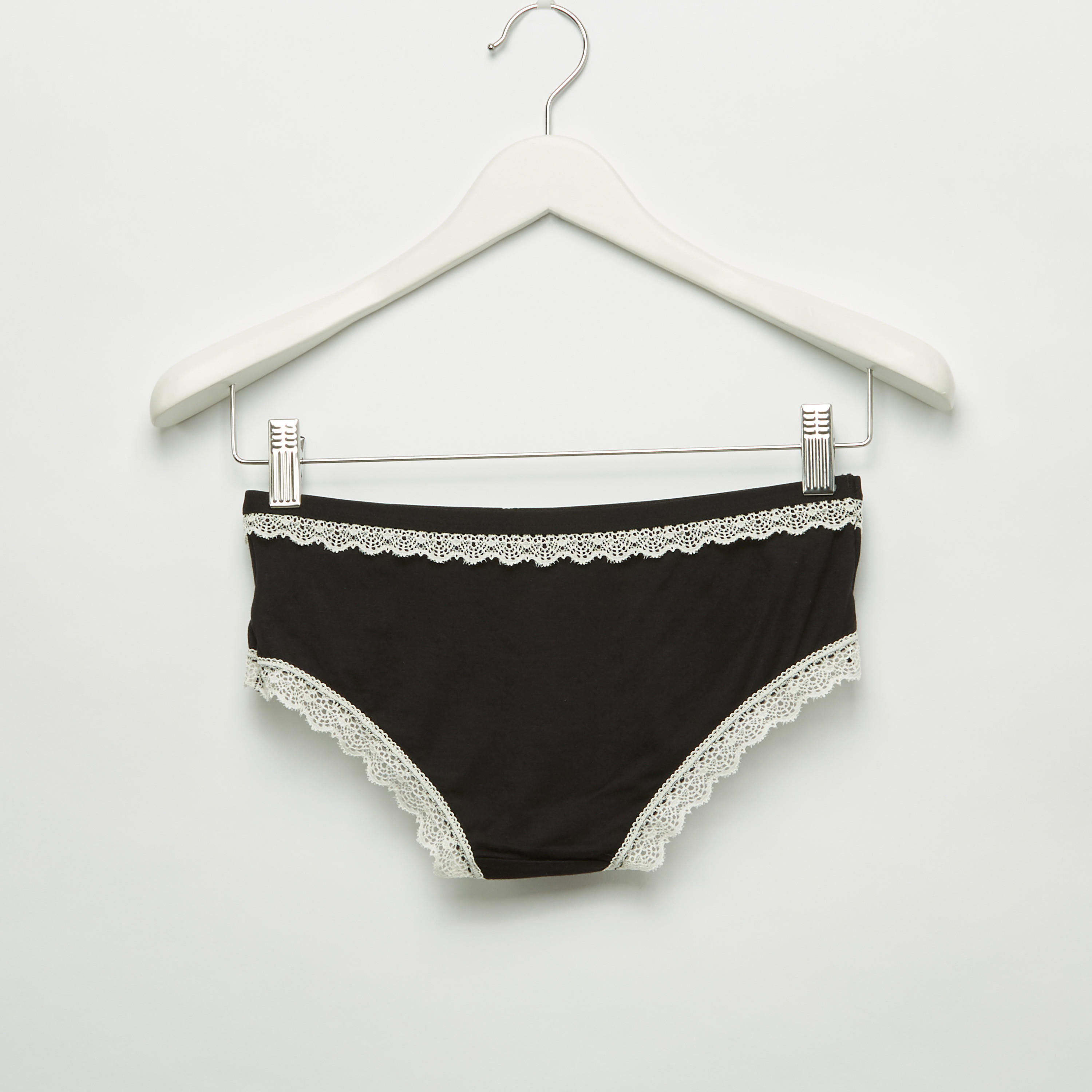 طقم سراويل داخلية وصدريّة مبطّنة بتفاصيل دانتيل-women-clothing-lingerie-lingeriesets-image-5
