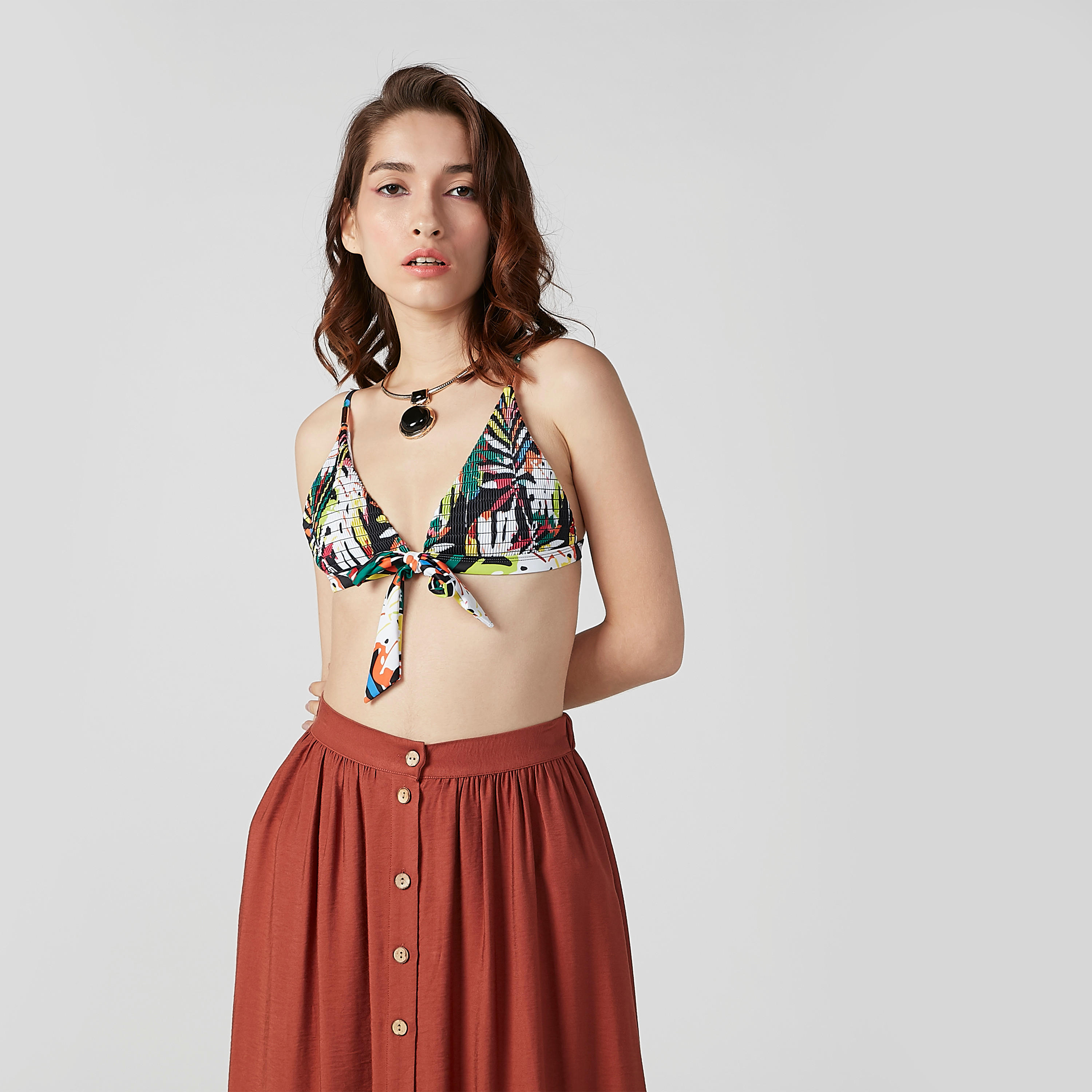 صدرية بكيني للسباحة بأربطة وطبعات-women-clothing-swimandbeach-bikinis-image-4