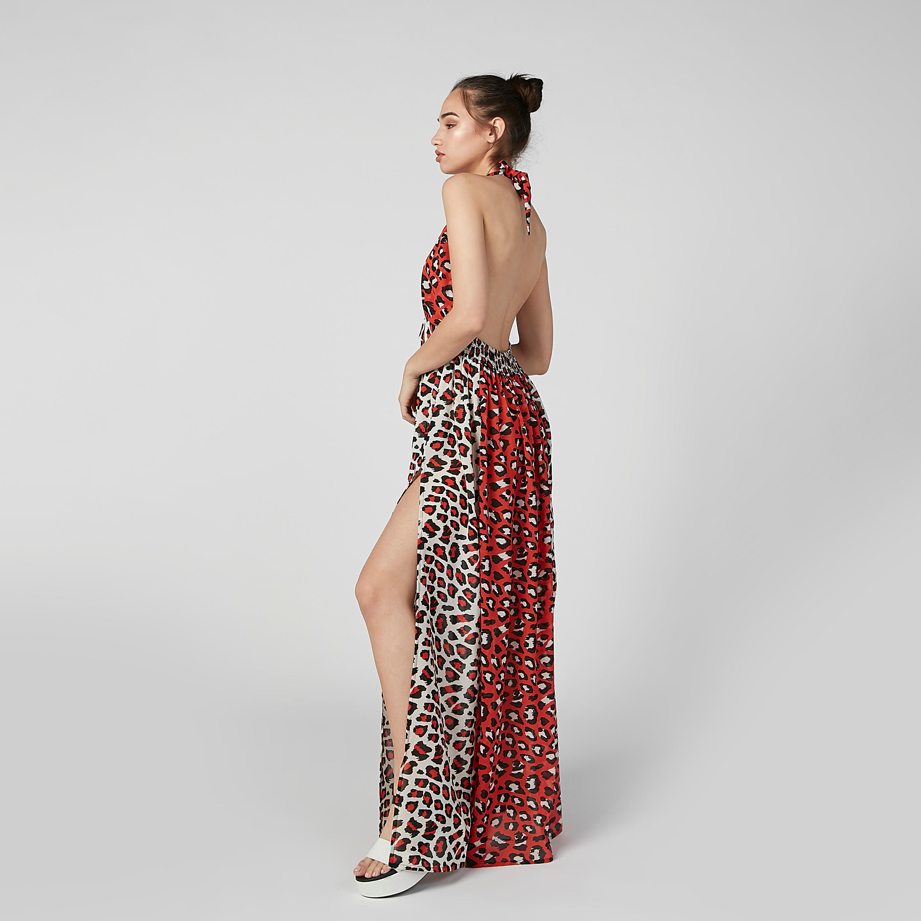 فستان طويل بأربطة وفتحة جانبية وطبعات-women-clothing-dresses-image-8