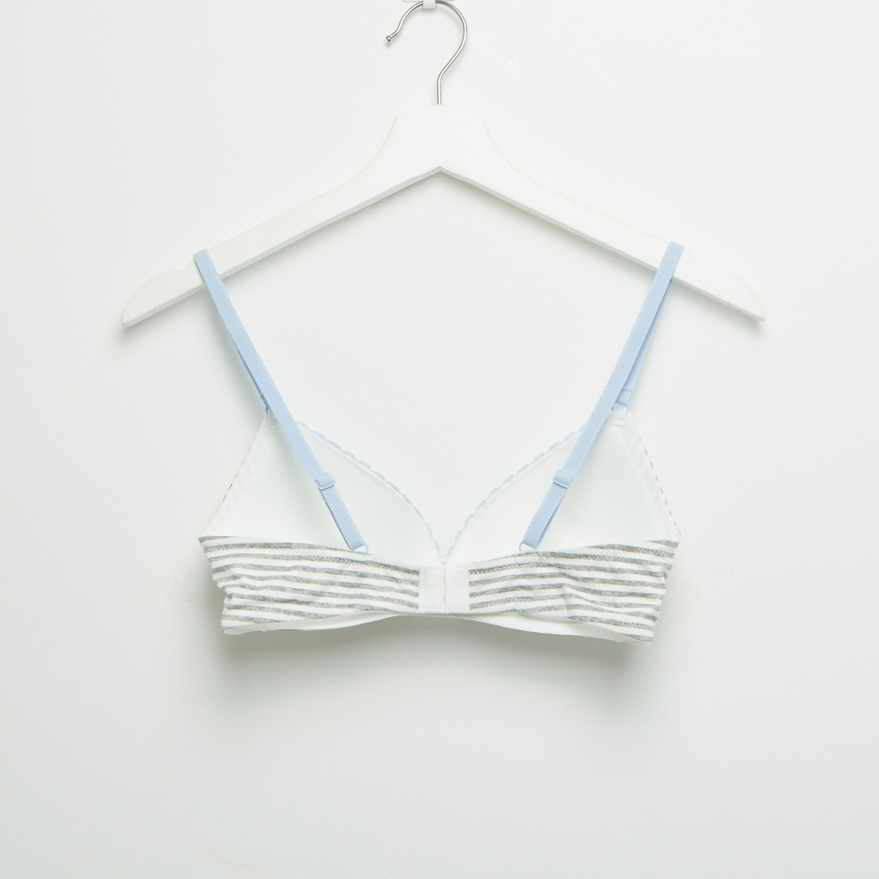 صدريّة تيشيرت مبطّنة بمشبك إغلاق ناعم - طقم من قطعتين-women-clothing-lingerie-bras-image-5