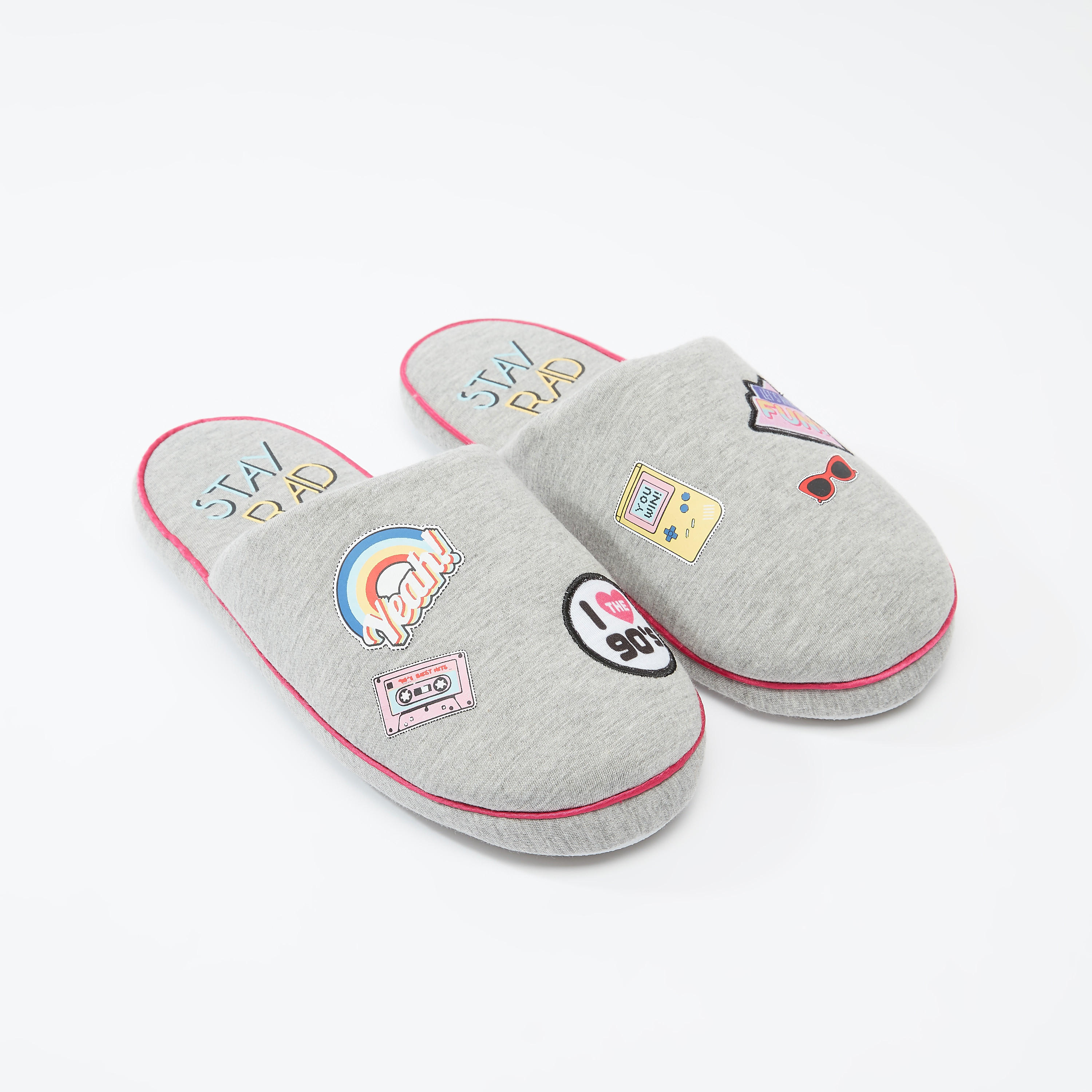 حذاء ميول سهل الارتداء بطبعات-women-clothing-nightwear-bedroomslippers-image-3
