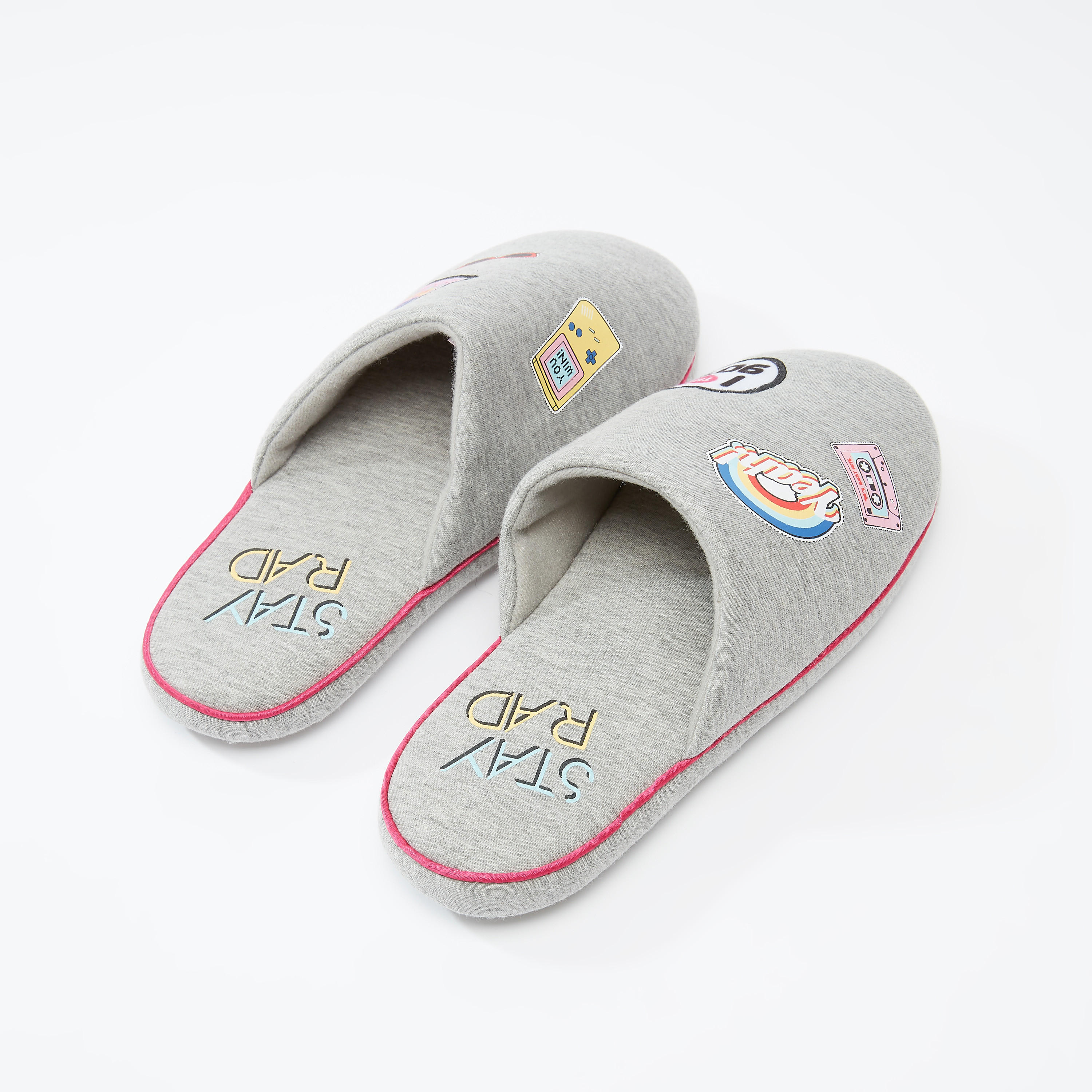 حذاء ميول سهل الارتداء بطبعات-women-clothing-nightwear-bedroomslippers-image-1
