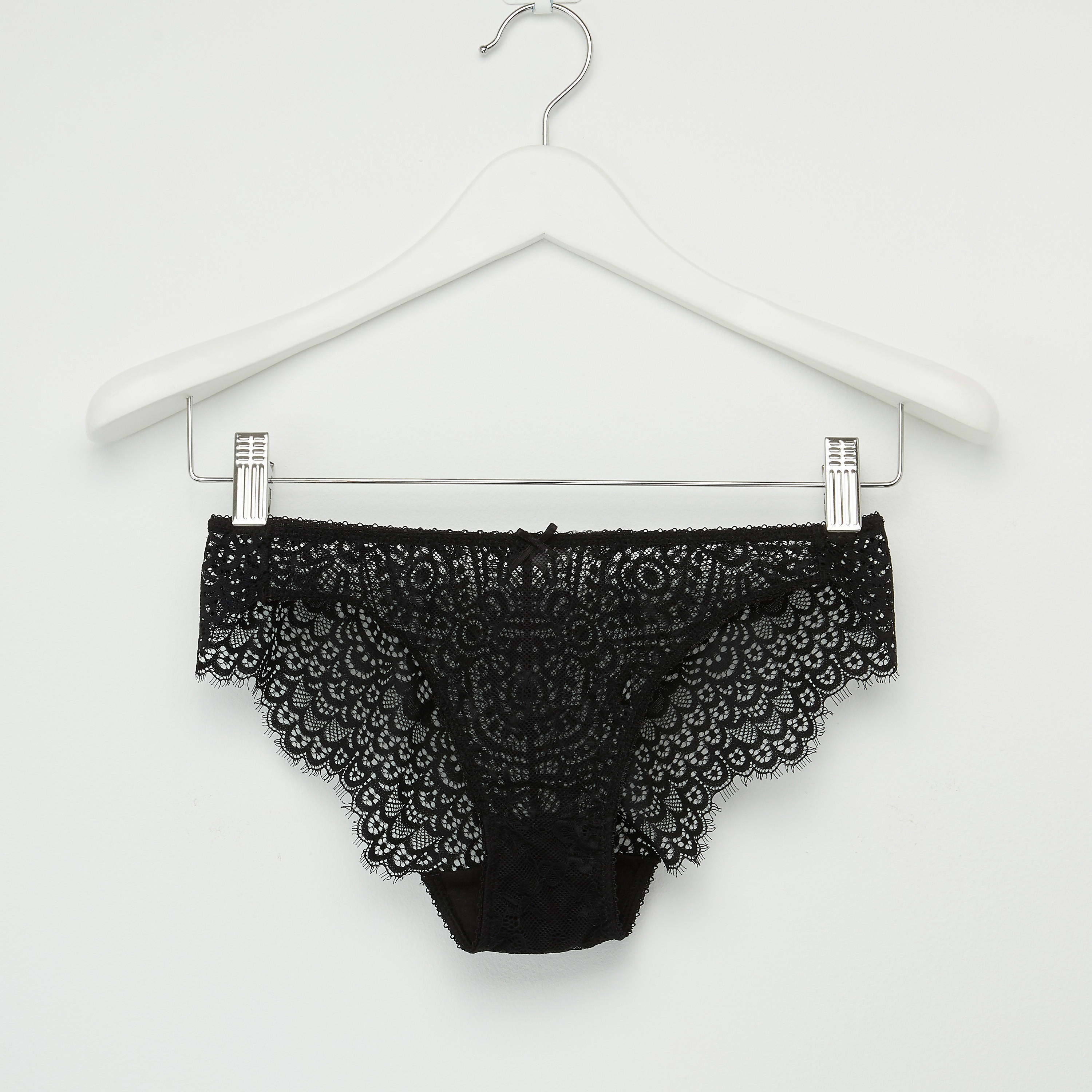 طقم سراويل داخلية وصدريّة ديمي بتفاصيل دانتيل - طقم من 3 قطع-women-clothing-lingerie-lingeriesets-image-6
