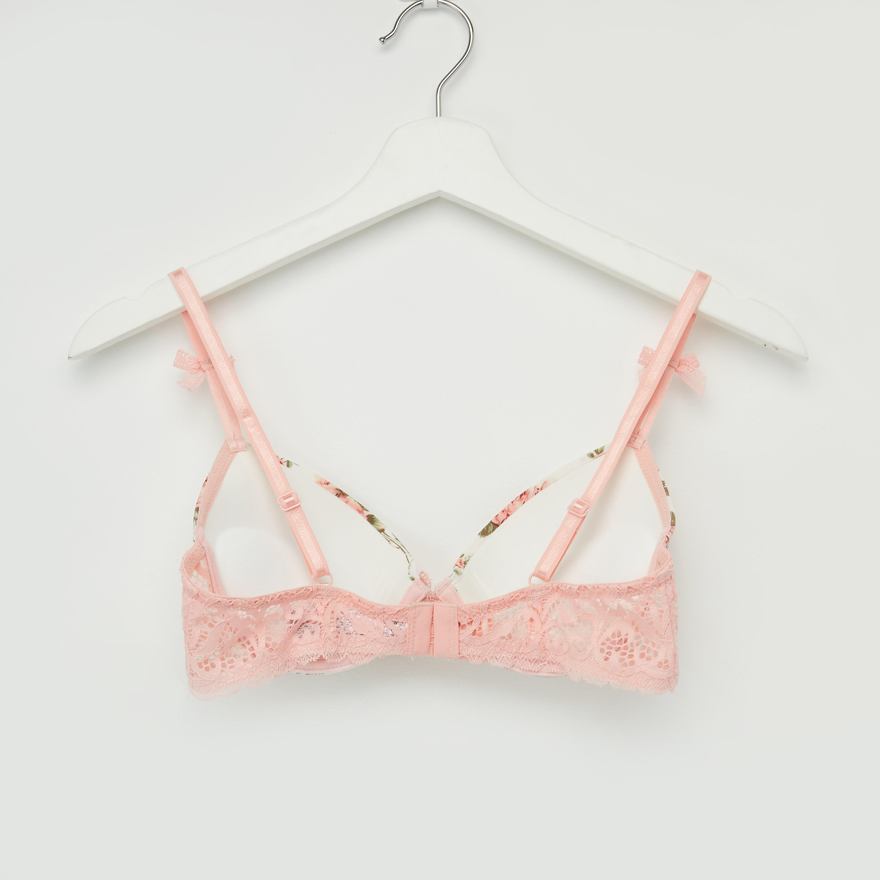 طقم سراويل داخلية بتفاصيل دانتيل وصدريّة مبطّنة بطبعات-women-clothing-lingerie-bras-image-3