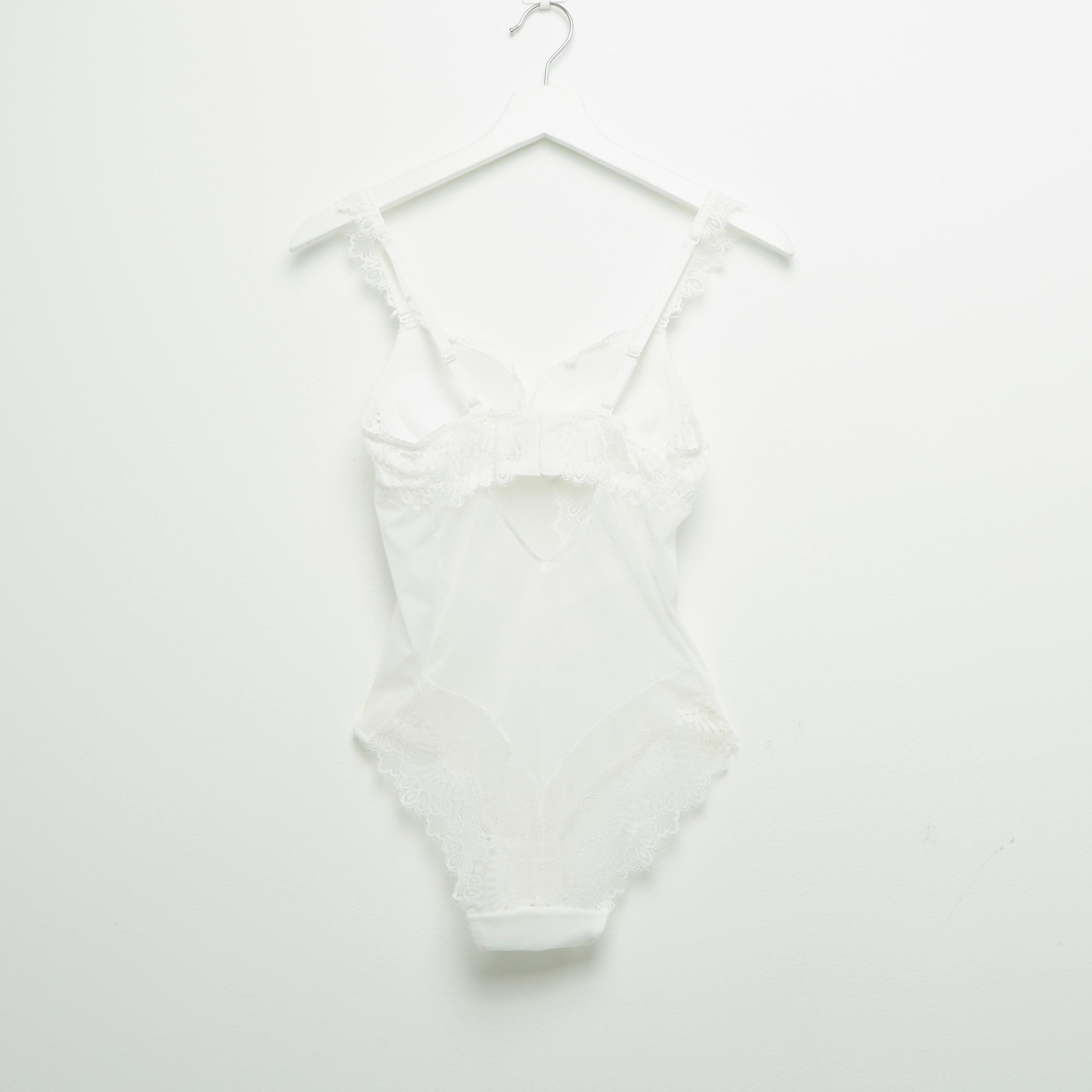 بيبي دول دانتيل مبطّن بمشبك إغلاق ناعم-women-clothing-lingerie-babydollsandbodysuits-image-4