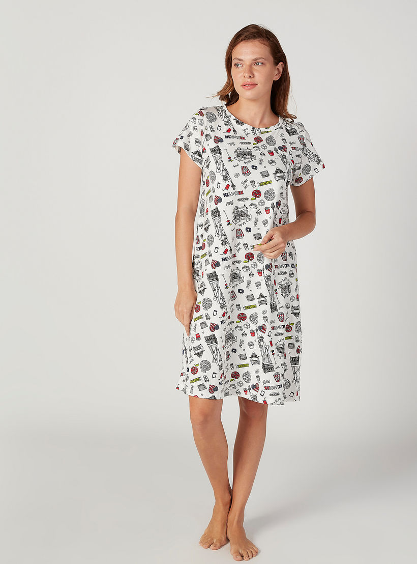 قميص نوم بياقة مستديرة وأكمام قصيرة وطبعات - طقم من قطعتين-women-clothing-nightwear-nighties-image-2
