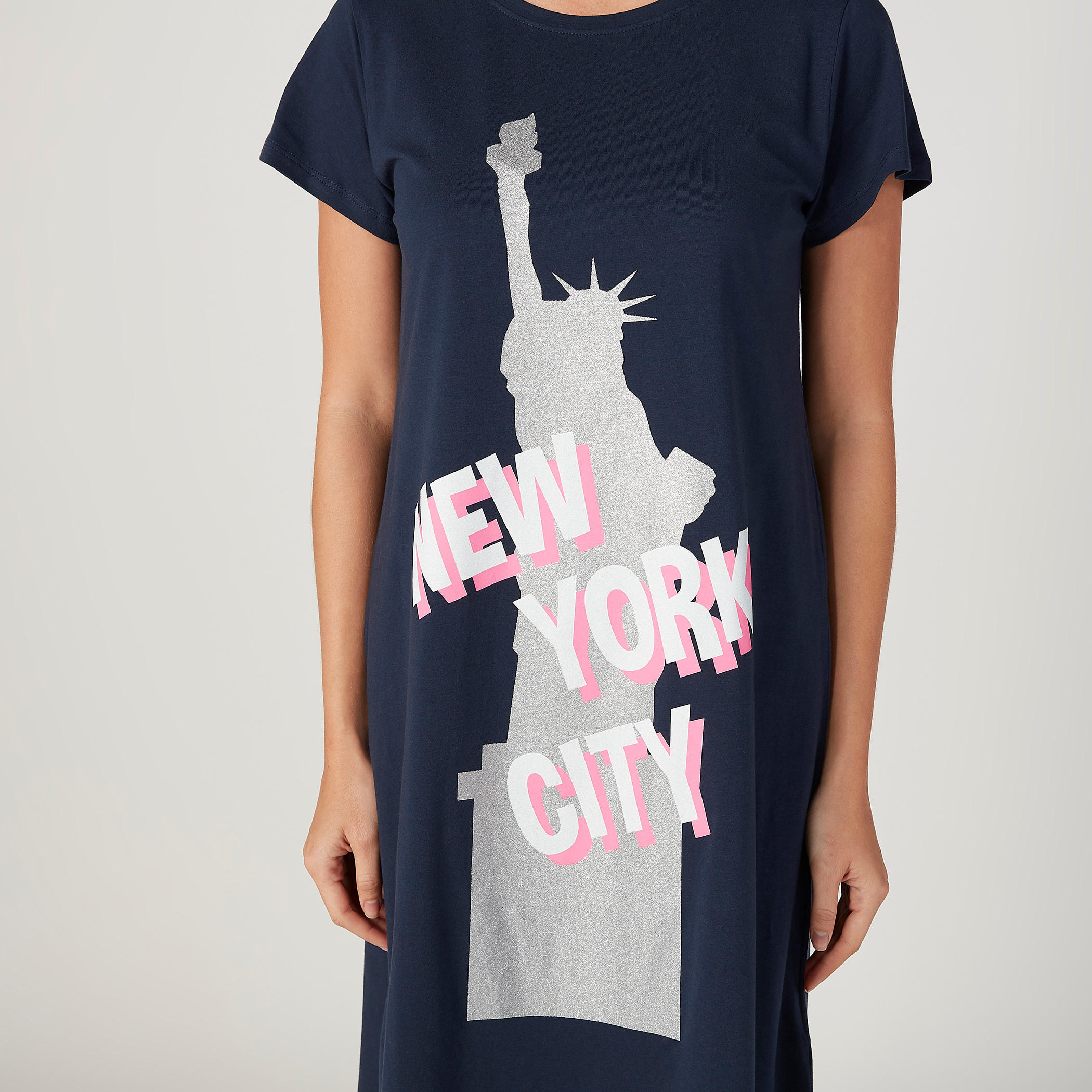 قميص نوم بياقة مستديرة وأكمام قصيرة وطبعات - طقم من قطعتين-women-clothing-nightwear-nighties-image-7