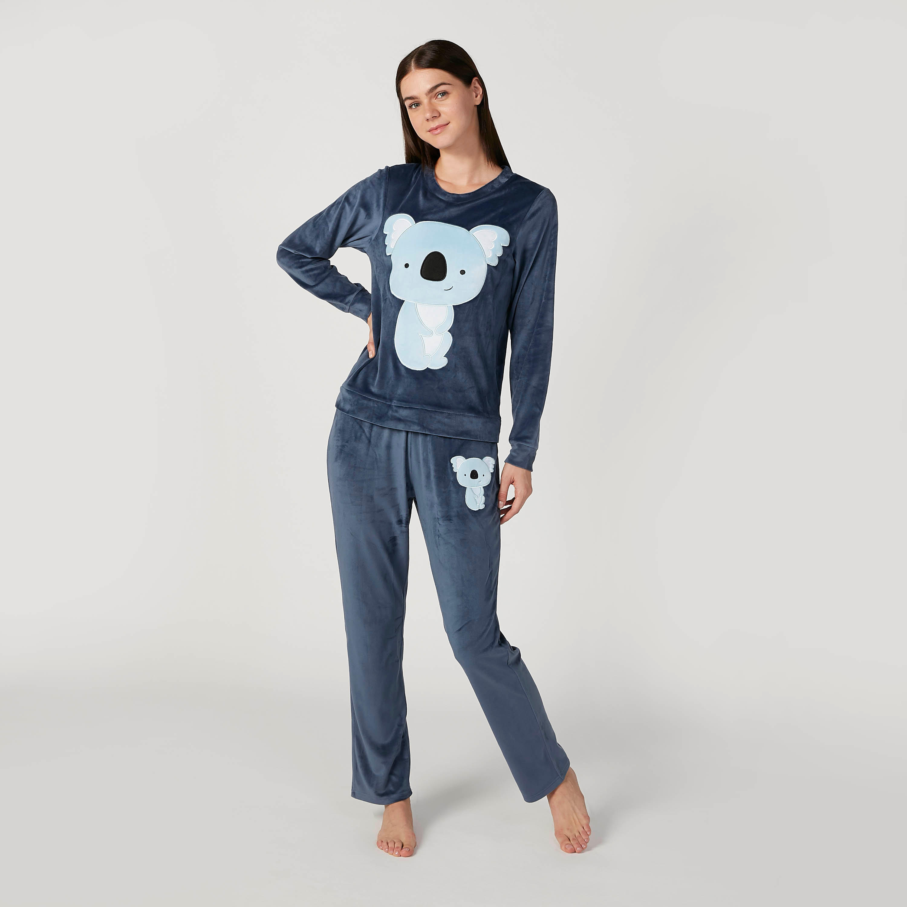 طقم بنطلون بيجاما طويل وتيشيرت بارز الملمس بأكمام طويلة-women-clothing-nightwear-pyjamas-longsets-image-1