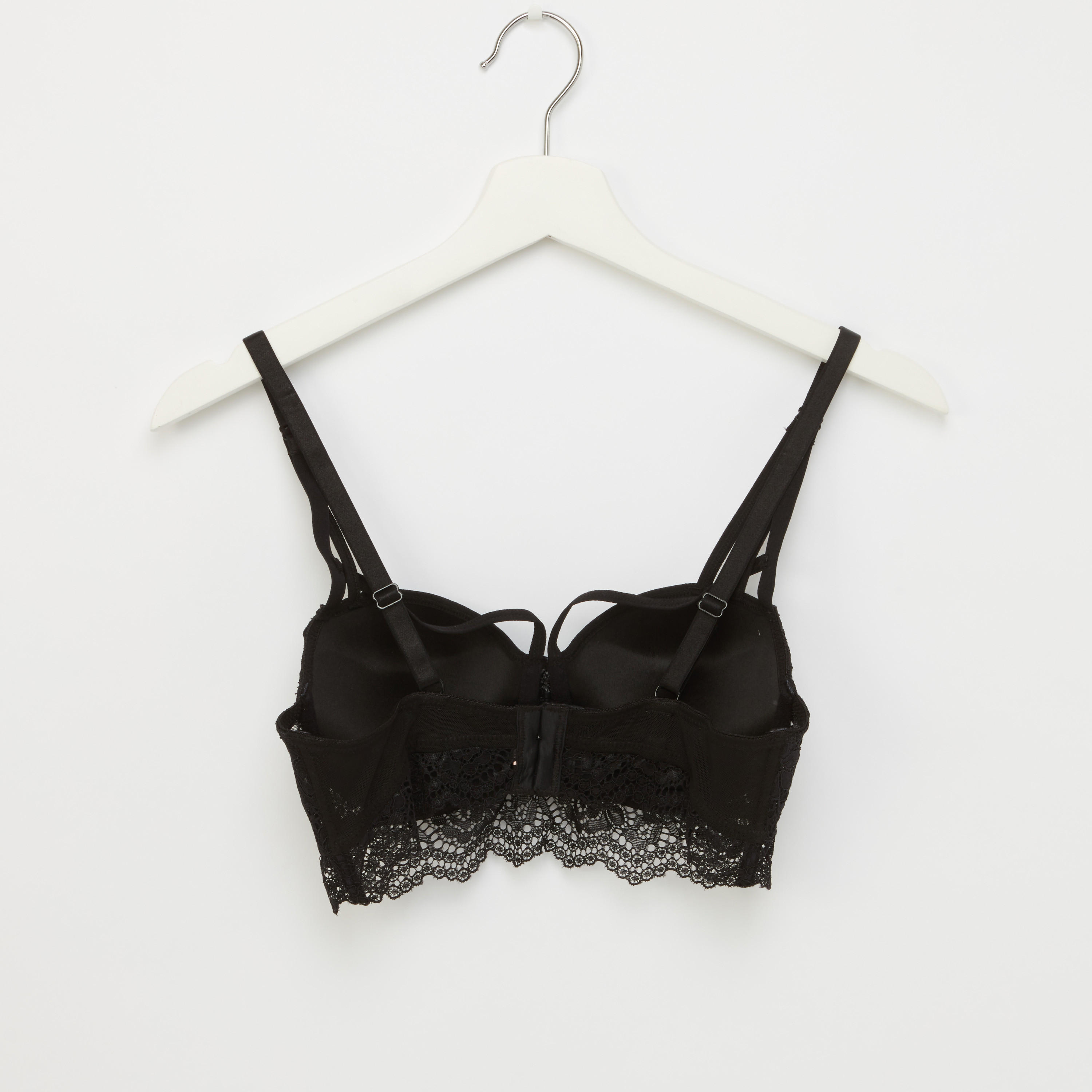 طقم سراويل داخلية وصدريّة بالكونيت مبطّنة بتفاصيل دانتيل-women-clothing-lingerie-lingeriesets-image-3