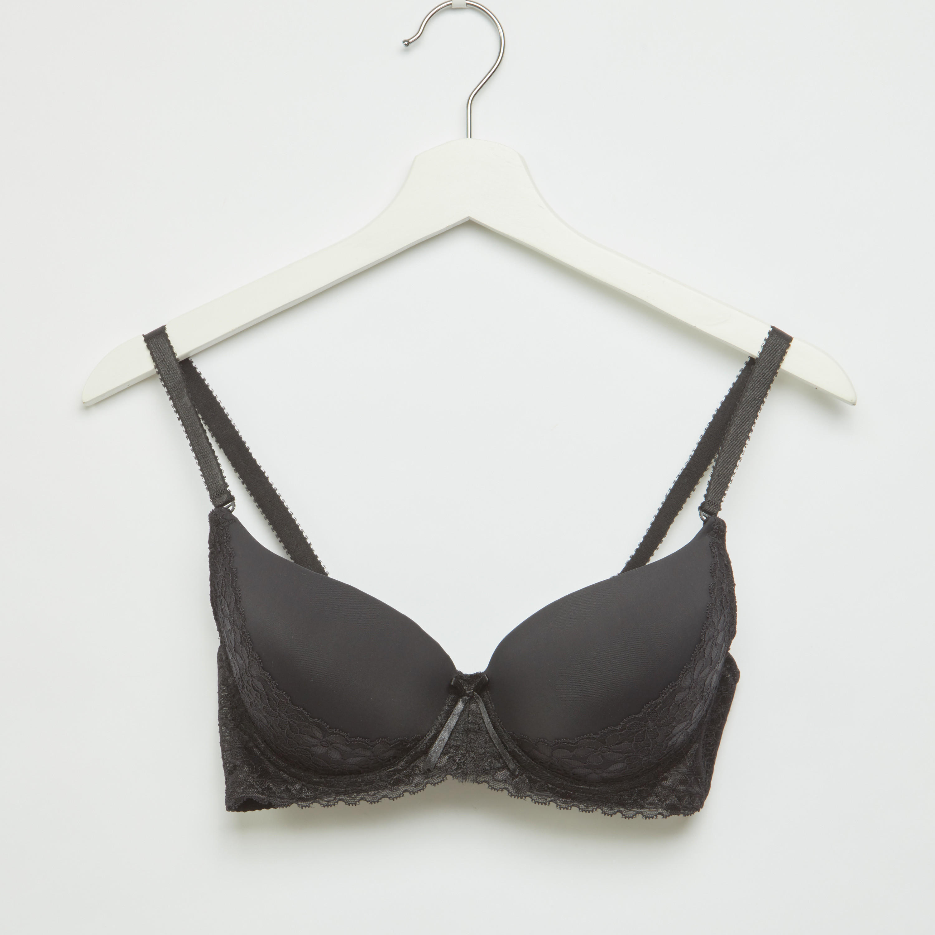 طقم سراويل داخلية وصدريّة بلانج مبطّنة بتفاصيل دانتيل-women-clothing-lingerie-lingeriesets-image-2